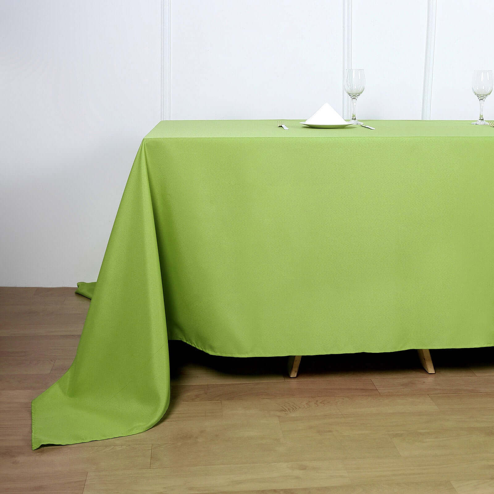 Polyester 90x132 Rectangle Tablecloth Apple Green - Seamless Wrinkle-Resistant Table Cover