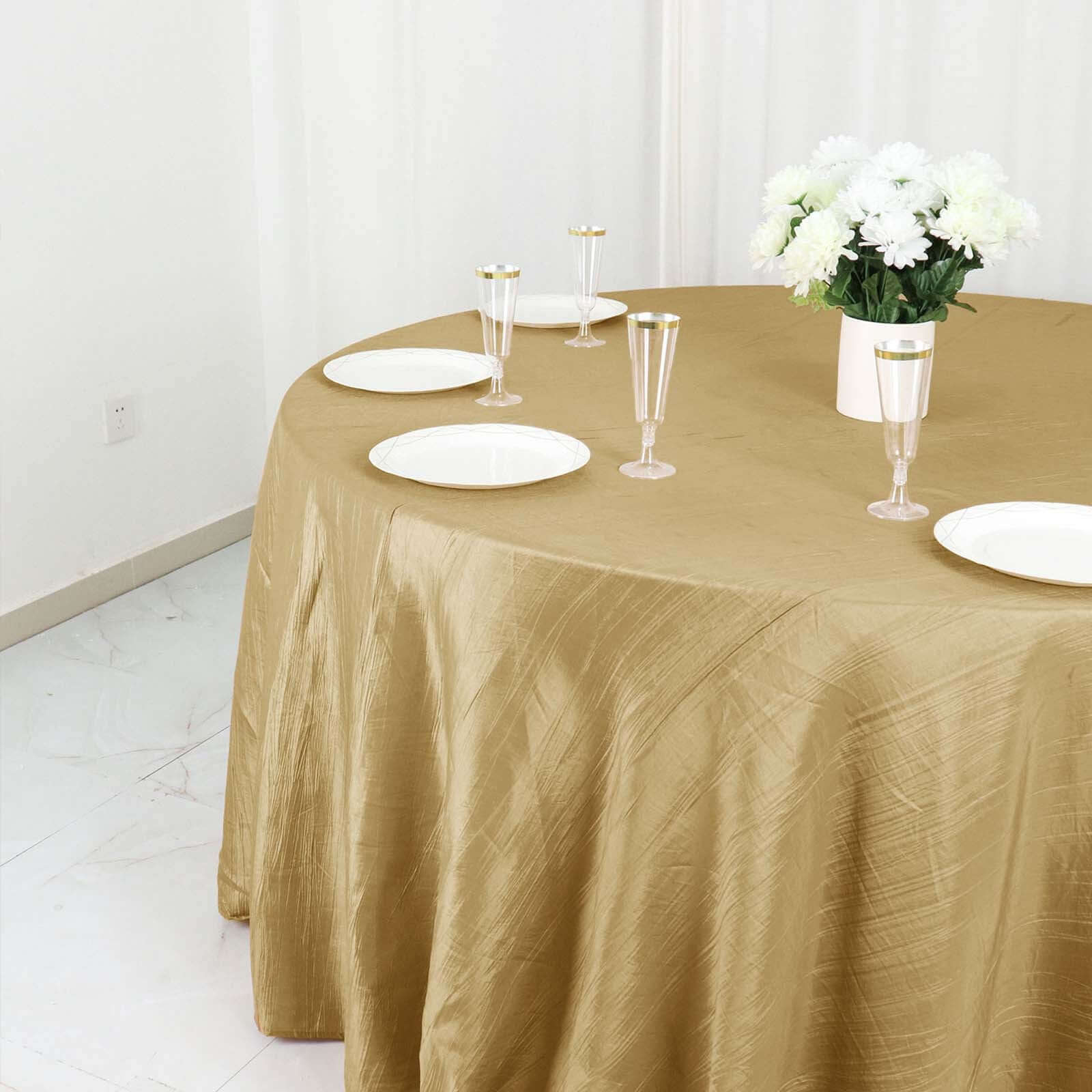 Taffeta 132 Round Tablecloth Gold - Seamless Accordion Crinkle Design for Exquisite Occasions