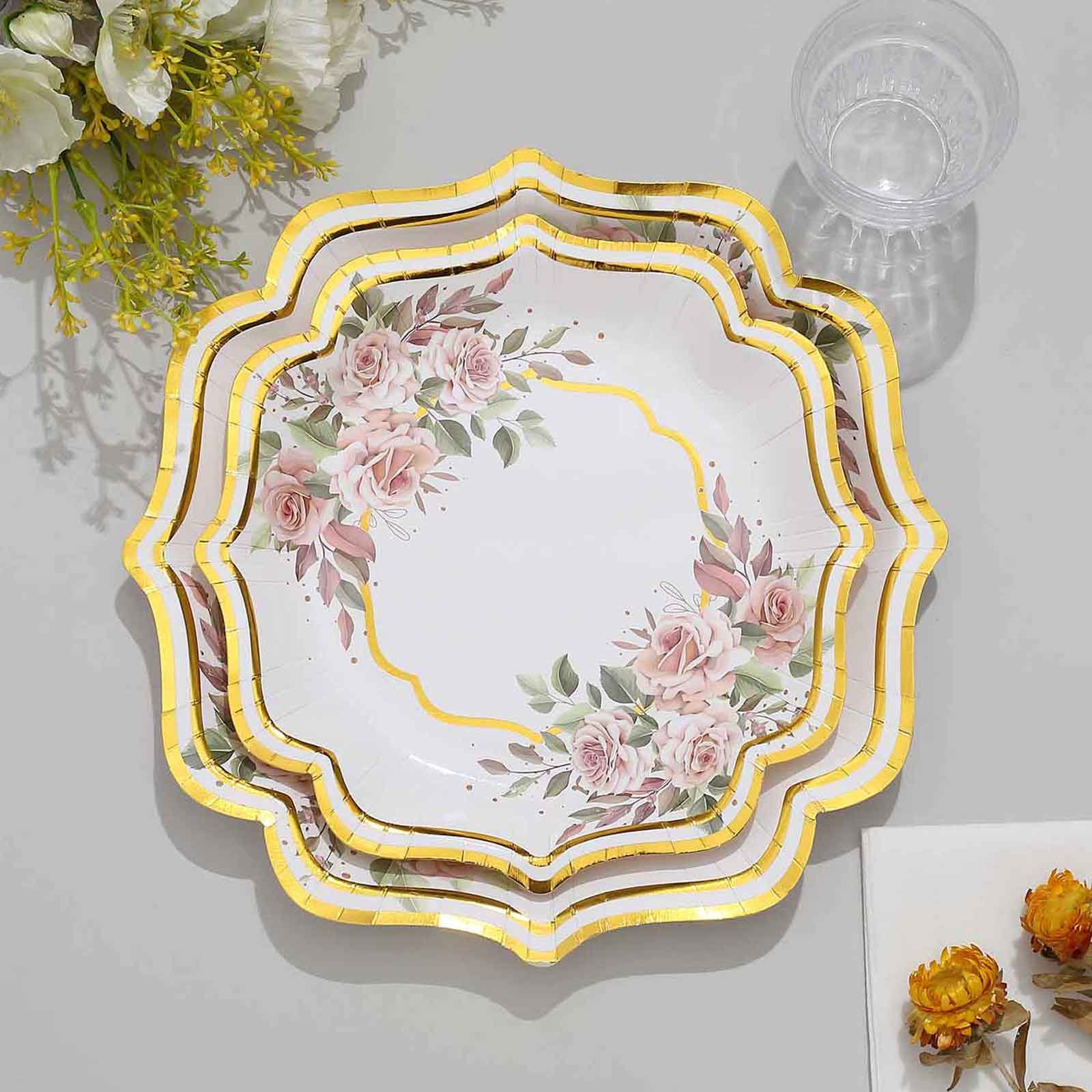 25-Pack Paper 8 Dessert Plates in White with Floral Print & Gold Scallop Rim - Disposable 300GSM Appetizer Salad Plates for Cocktail Events & Receptions