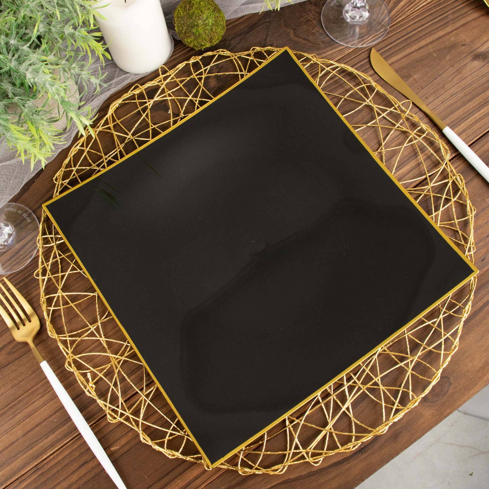 10-Pack Plastic 10 Square Dinner Plates in Black Concave Style with Gold Rim - Modern Disposable Party Plates