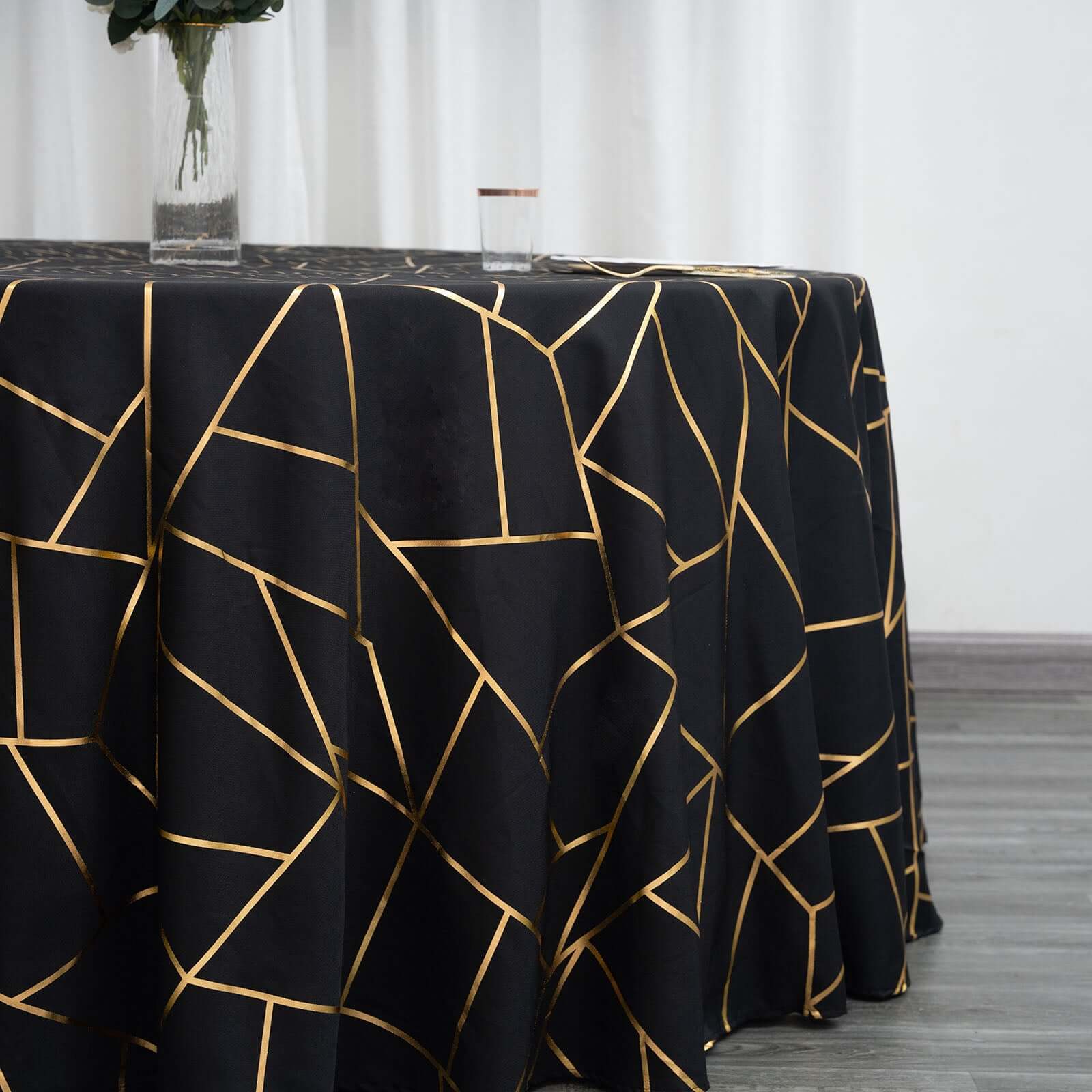 Polyester 120 Round Tablecloth Black with Gold Foil Geometric Pattern Wrinkle-Resistant Seamless Table Cover