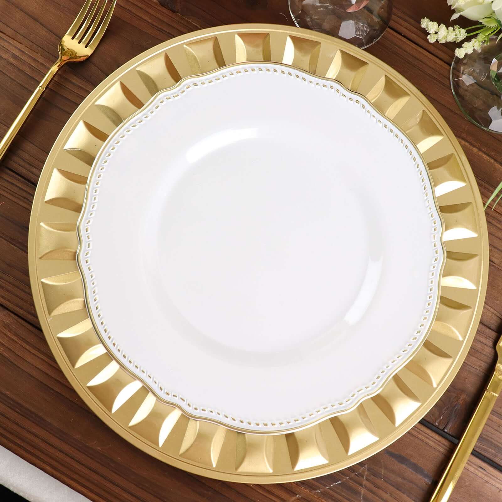 6-Pack Plastic Round Charger Plates 13 in Gold with Bejeweled Rim, Luxe Decorative Dinner Party Charger Tableware