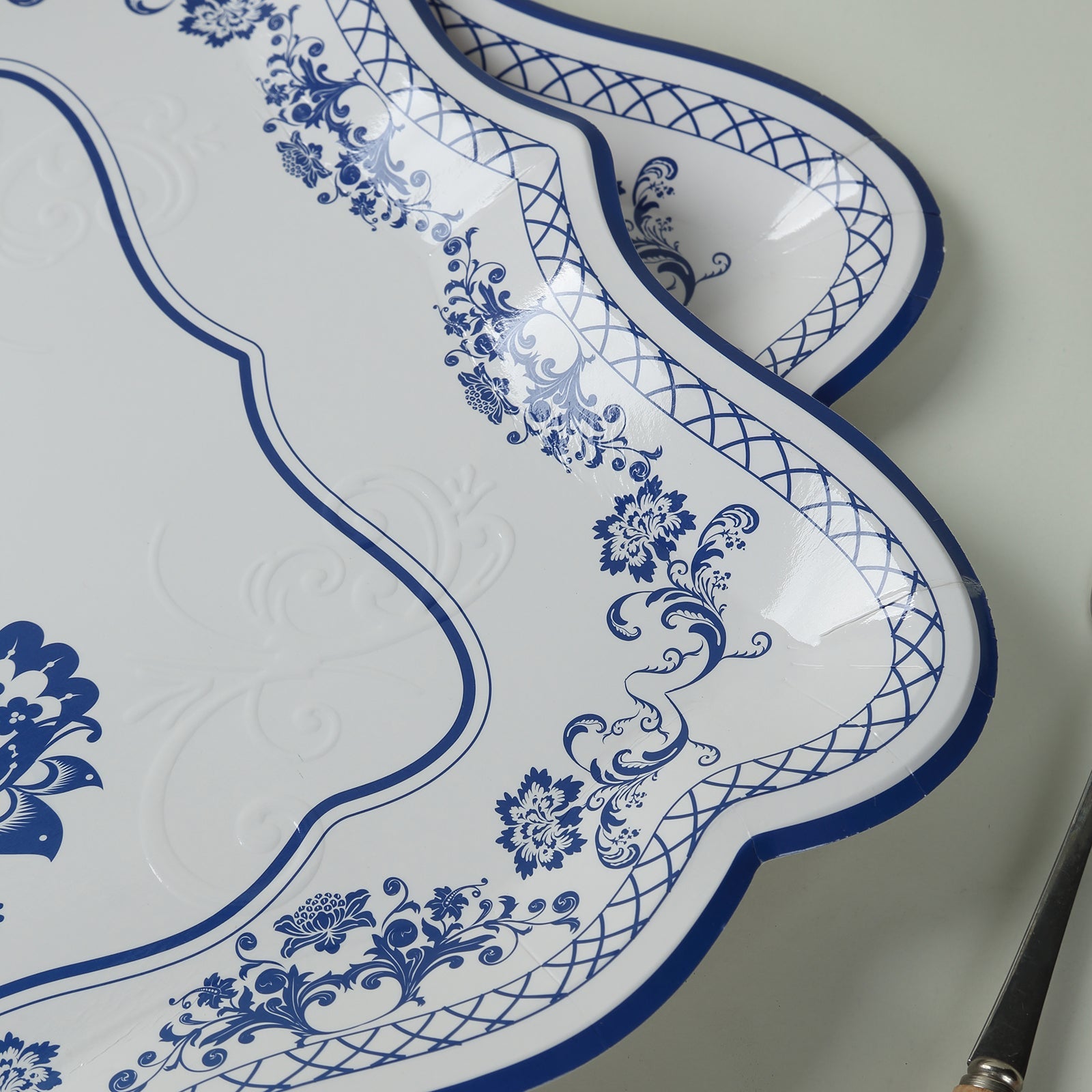 10-Pack Paper 14x10 Rectangle Serving Trays White Royal Blue Damask Floral Pattern - Heavy Duty Disposable 400GSM Cardboard Party Platters for Weddings & Parties