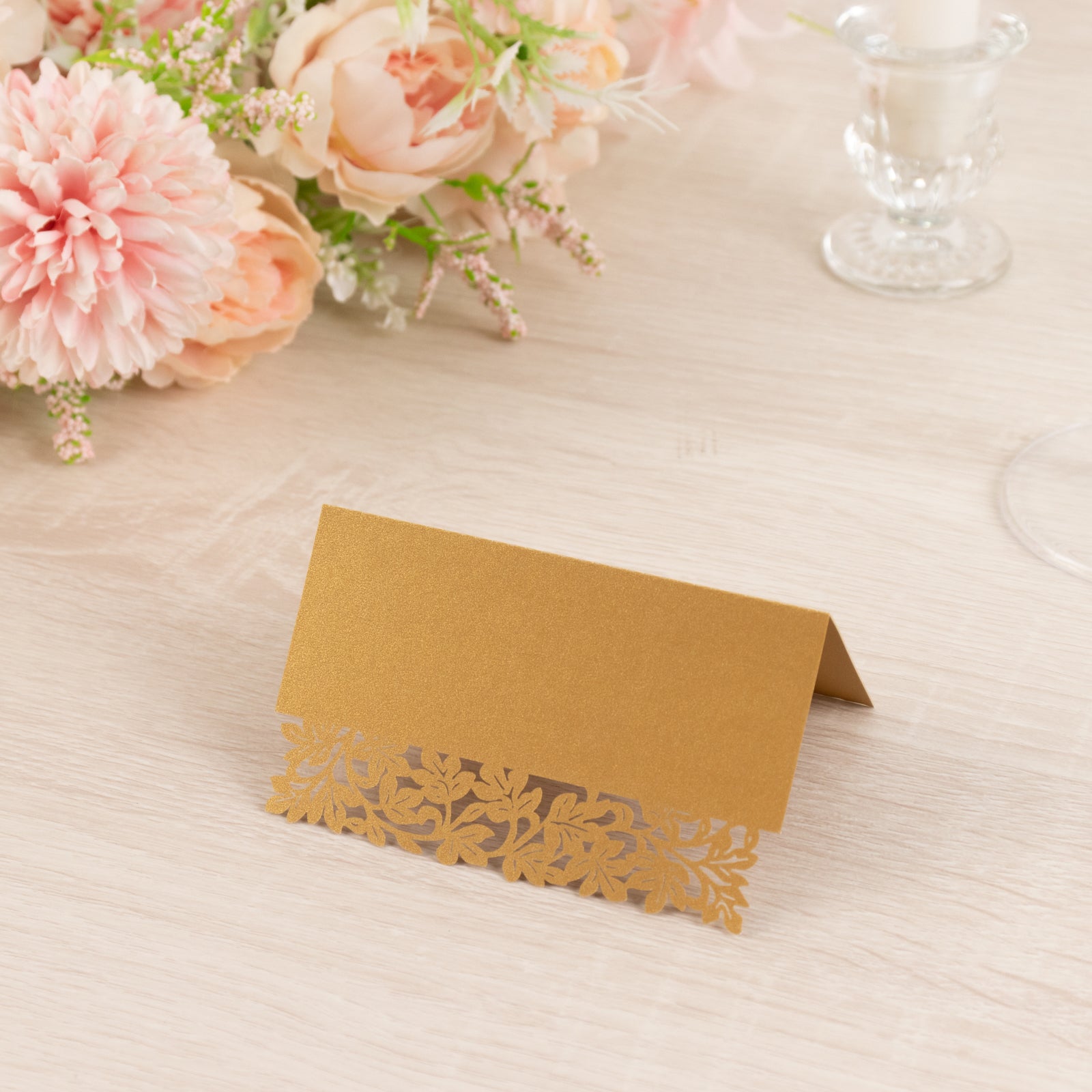 50-Pack Wedding Place Cards with Laser Cut Hollow Heart Design Gold - Printable Reservation Seating Tent Cards 210 GSM