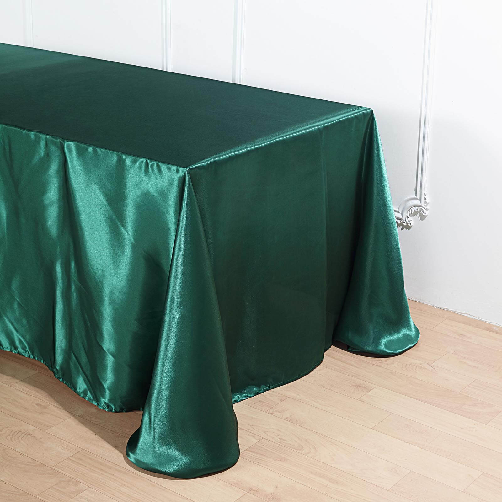 Satin Rectangular 90x156 Tablecloth Hunter Emerald Green - Seamless Table Cover