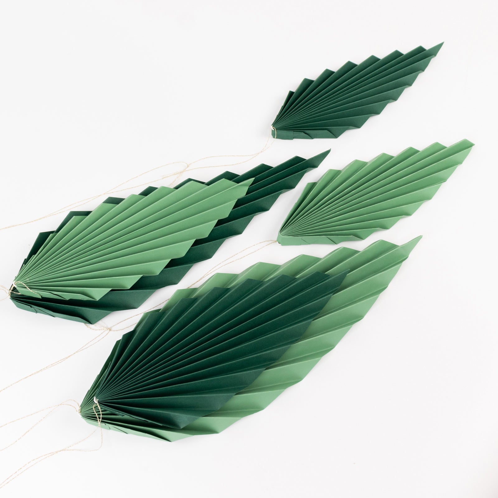 Set of 6 Mixed Green Leaves Hanging Paper Fans Backdrop Decor, Pre-Strung Foldable Tropical Palm Leaves Jungle Theme Party Supplies - 11,15