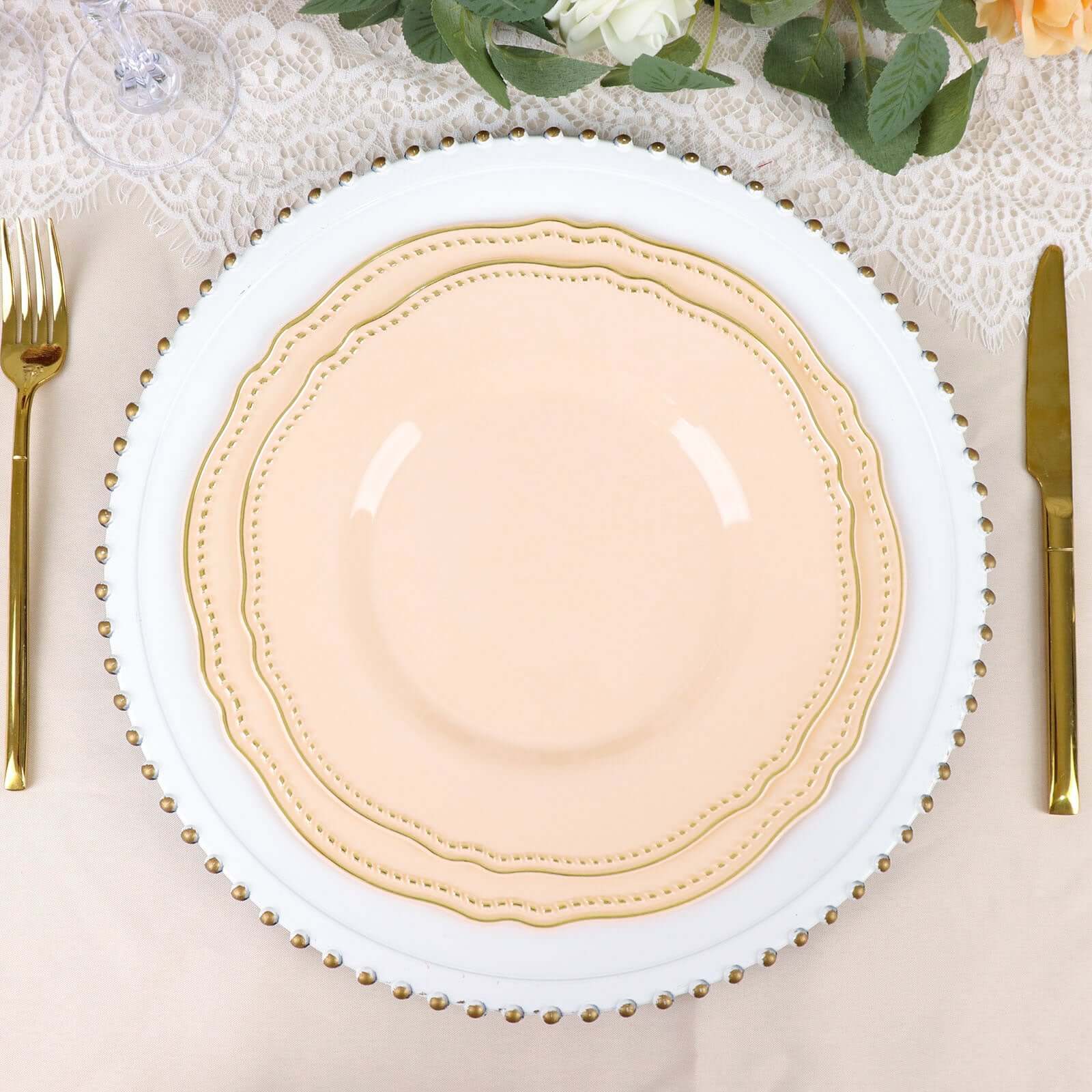 10-Pack Plastic 10 Dinner Plates in Nude with Gold Scalloped Rim - Disposable Large Party Plates