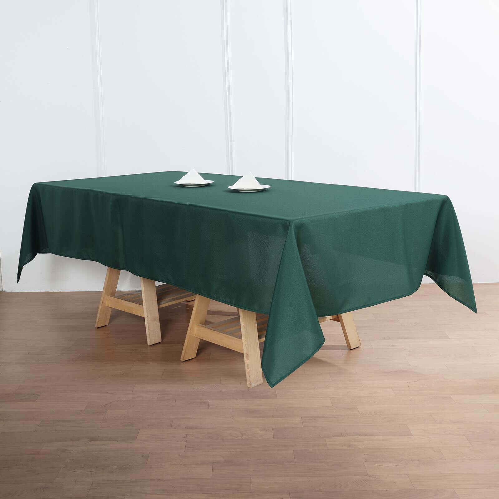 Polyester 60x102 Rectangle Tablecloth Hunter Emerald Green - Durable and Stylish Table Cover