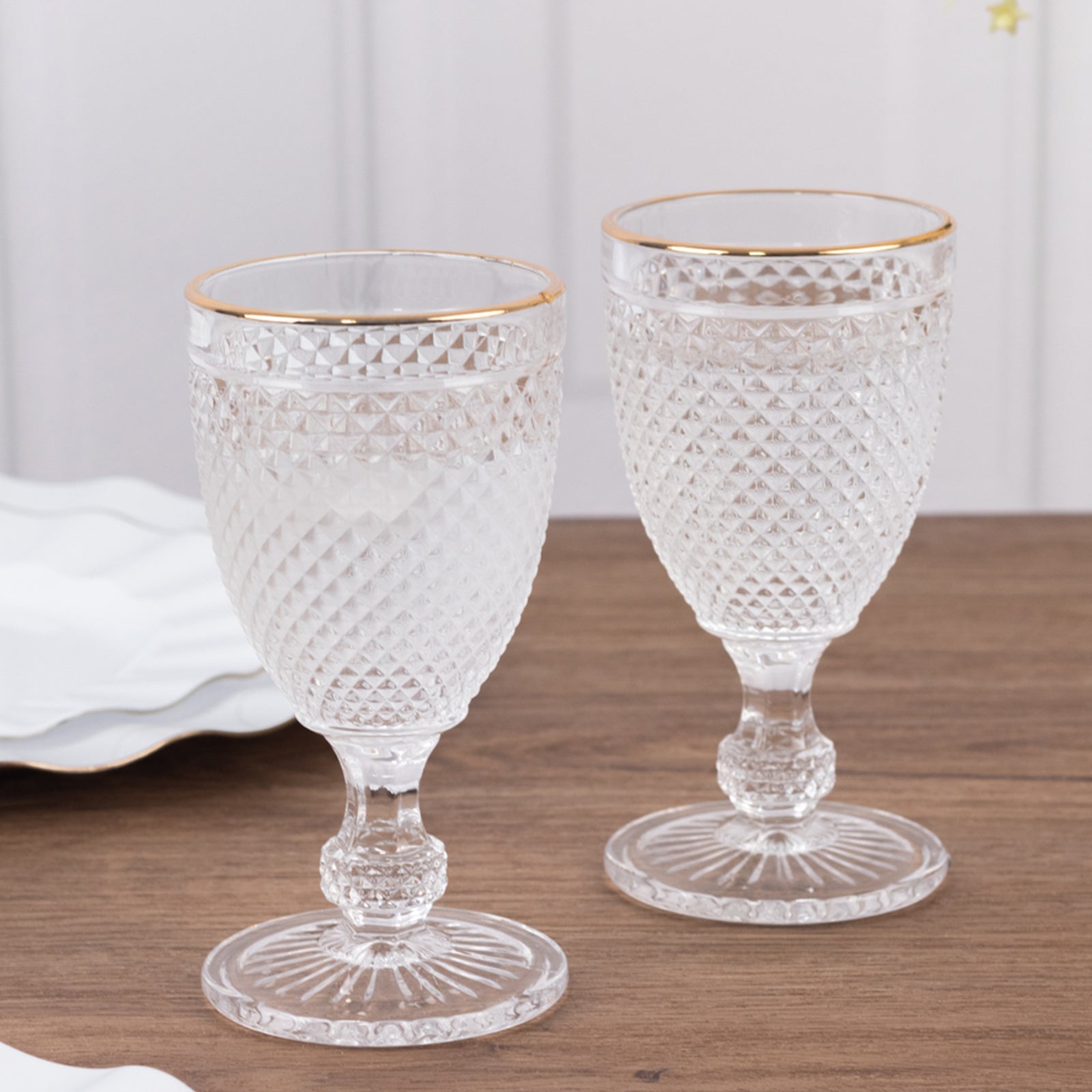 6-Pack Vintage Wine Glasses with Gold Rim and Embossed Diamond Pattern Clear - Crystal 8oz Short Stem Goblets for Cocktails 6