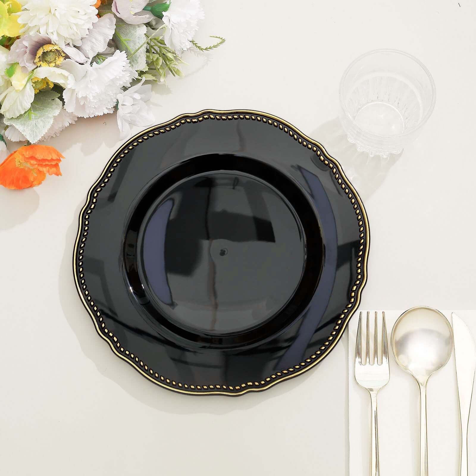 10-Pack Plastic Dinner Plates in Black with Gold Scalloped Rim - Disposable Party Plates for Upscale Events & Banquets 9