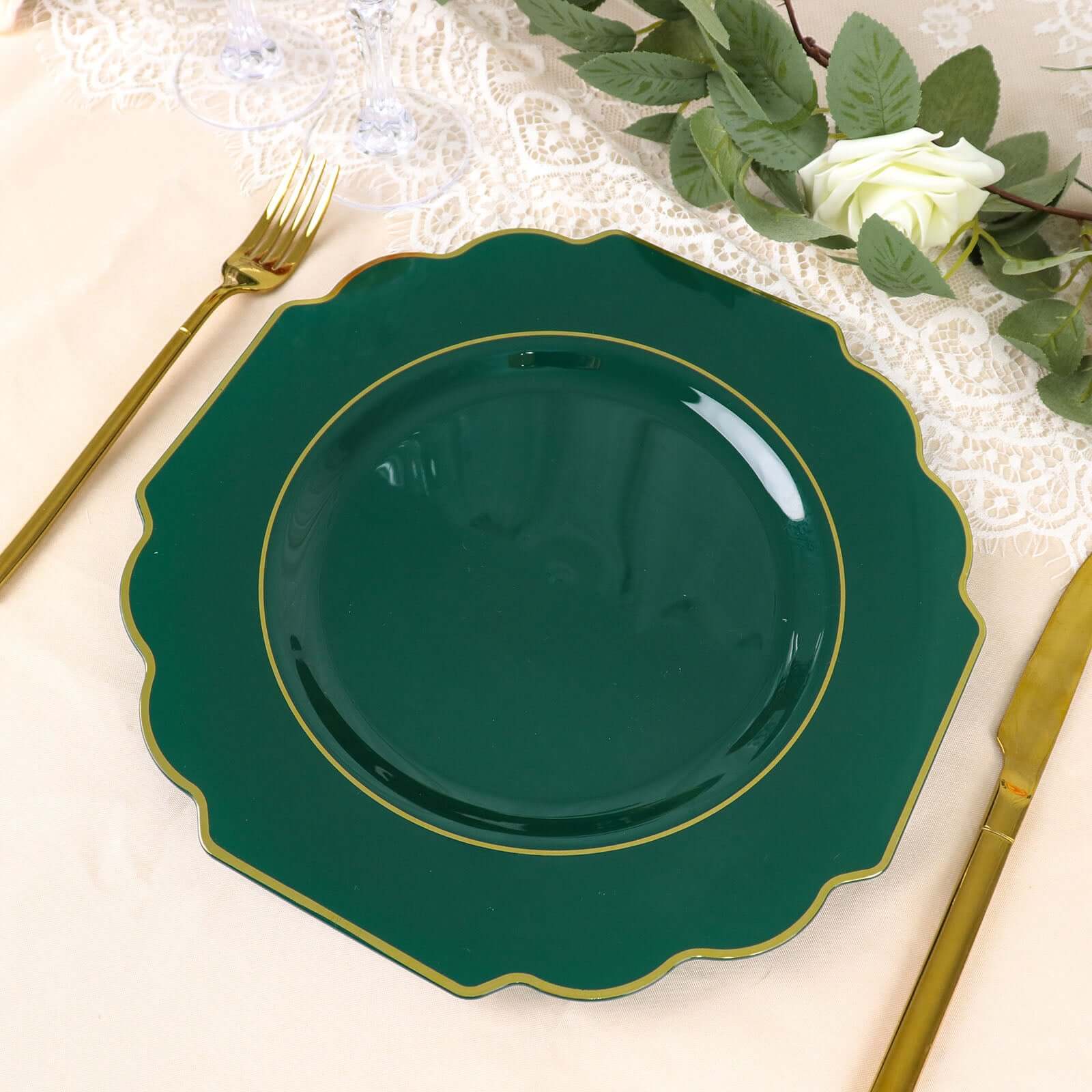 10-Pack Plastic Dinner Plates in Hunter Emerald Green Baroque Design with Scalloped Gold Rim - Heavy Duty Disposable Party Plates 11