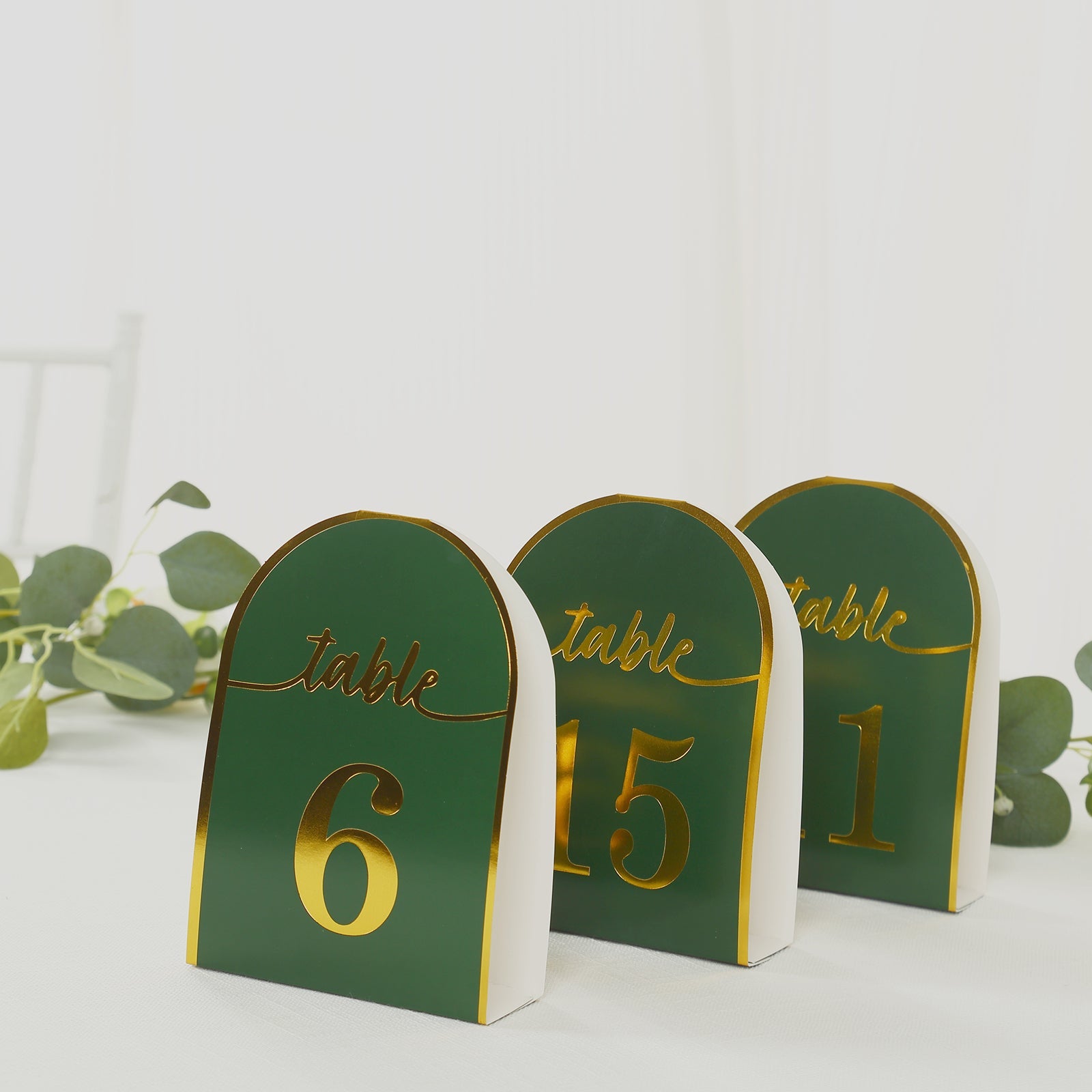 25-Pack Paper Wedding Table Numbers 1-25 Hunter Emerald Green Arch Cutout Design - Sleek & Modern Free Standing Double Sided Table Tent Cards with Metallic Gold Foil Numbers 7