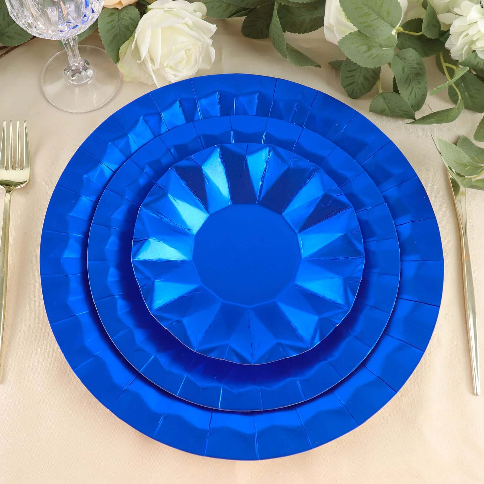 25-Pack Paper 12 Round Charger Plates in Royal Blue with Geometric Prism Design - Disposable 400GSM Serving Trays