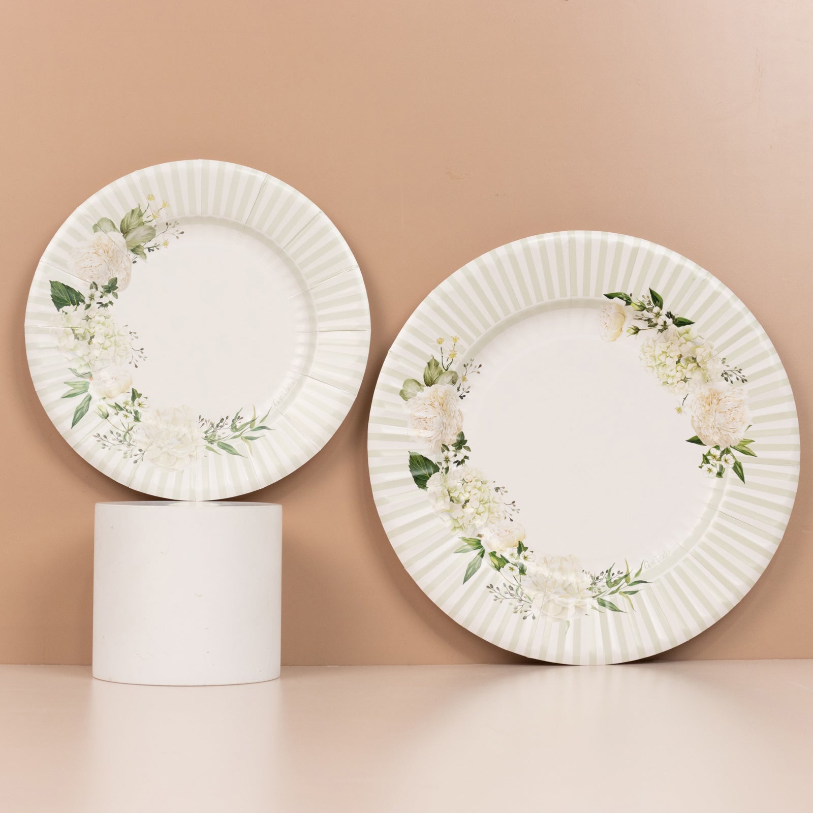 25-Pack Paper 8 Round Dessert Plates in White with Sage Green Floral Print & Lined Rim - Disposable Appetizer Salad Party Plates for Garden Celebrations & Springtime Gatherings