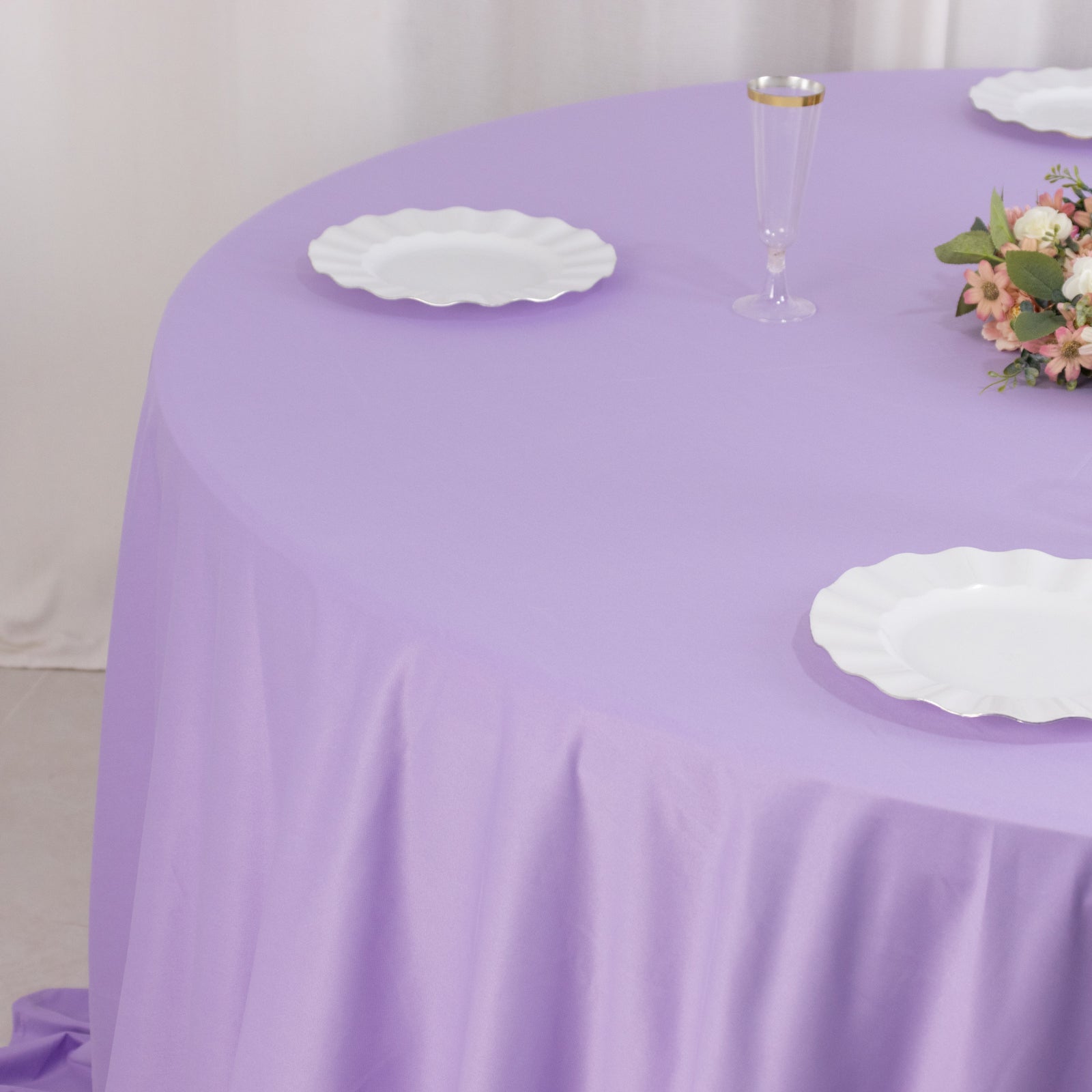 Premium Scuba Round 132 Tablecloth Lavender Lilac - Wrinkle Free & Stain Resistant Seamless Table Cover