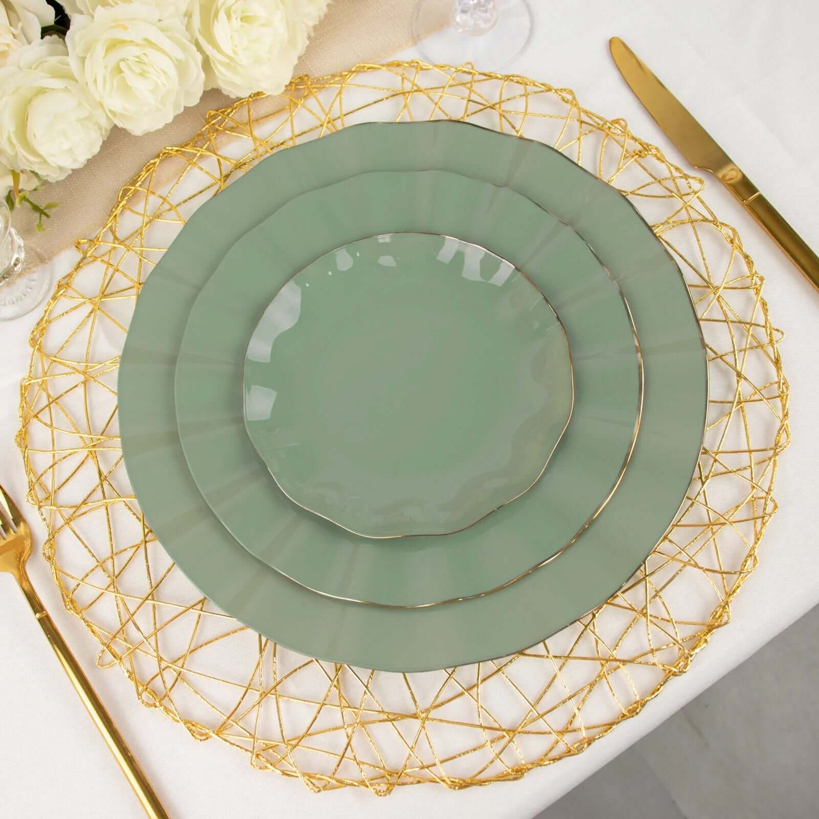 10-Pack Plastic 11 Round Dinner Plates in Dusty Sage Green Ruffled Rim with Gold Edging - Sturdy Disposable Dinnerware