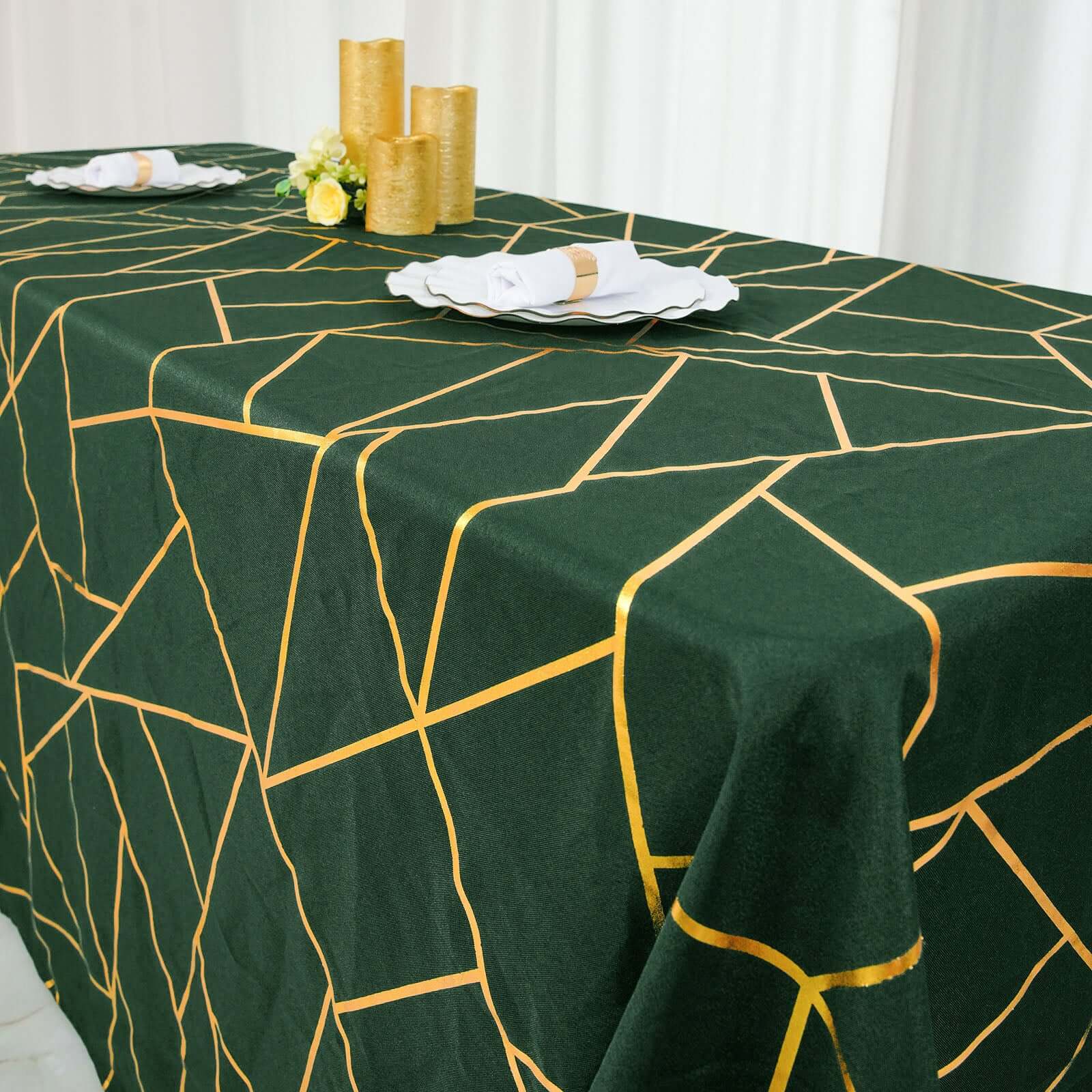 Polyester 90x156 Rectangle Tablecloth Hunter Emerald Green Seamless with Gold Foil Geometric Pattern - Wrinkle-Resistant Seamless Table Cover for Sophisticated Events