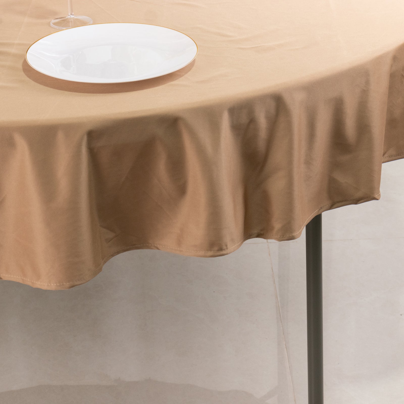 Premium Scuba Round 70 Tablecloth Nude - Wrinkle Free & Stain Resistant Table Cover