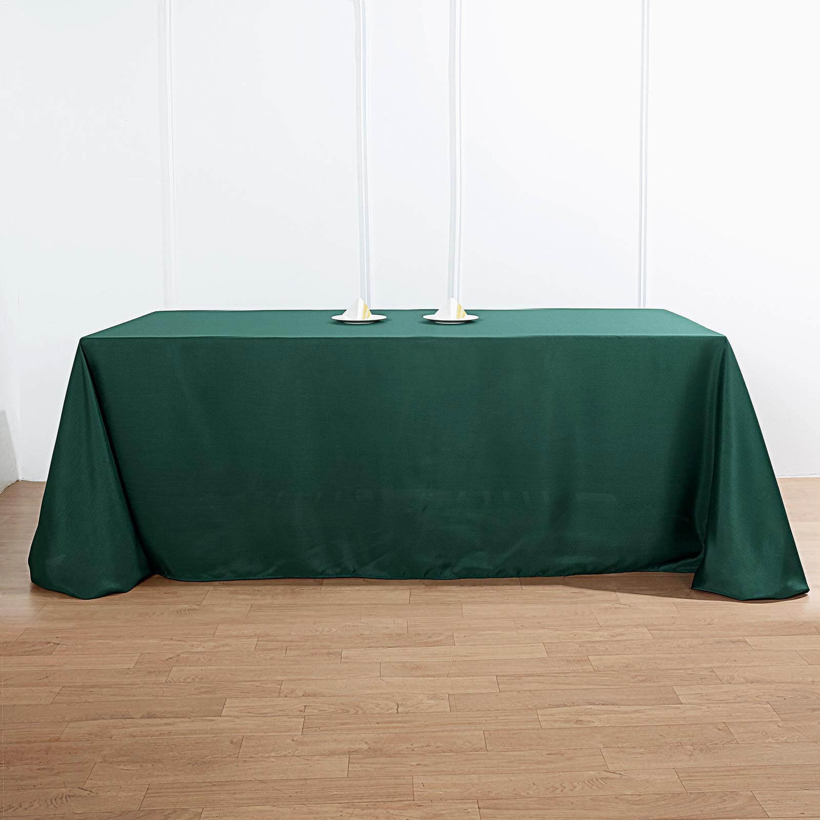 Polyester 90x132 Rectangle Tablecloth Hunter Emerald Green - Seamless Wrinkle-Resistant Table Cover