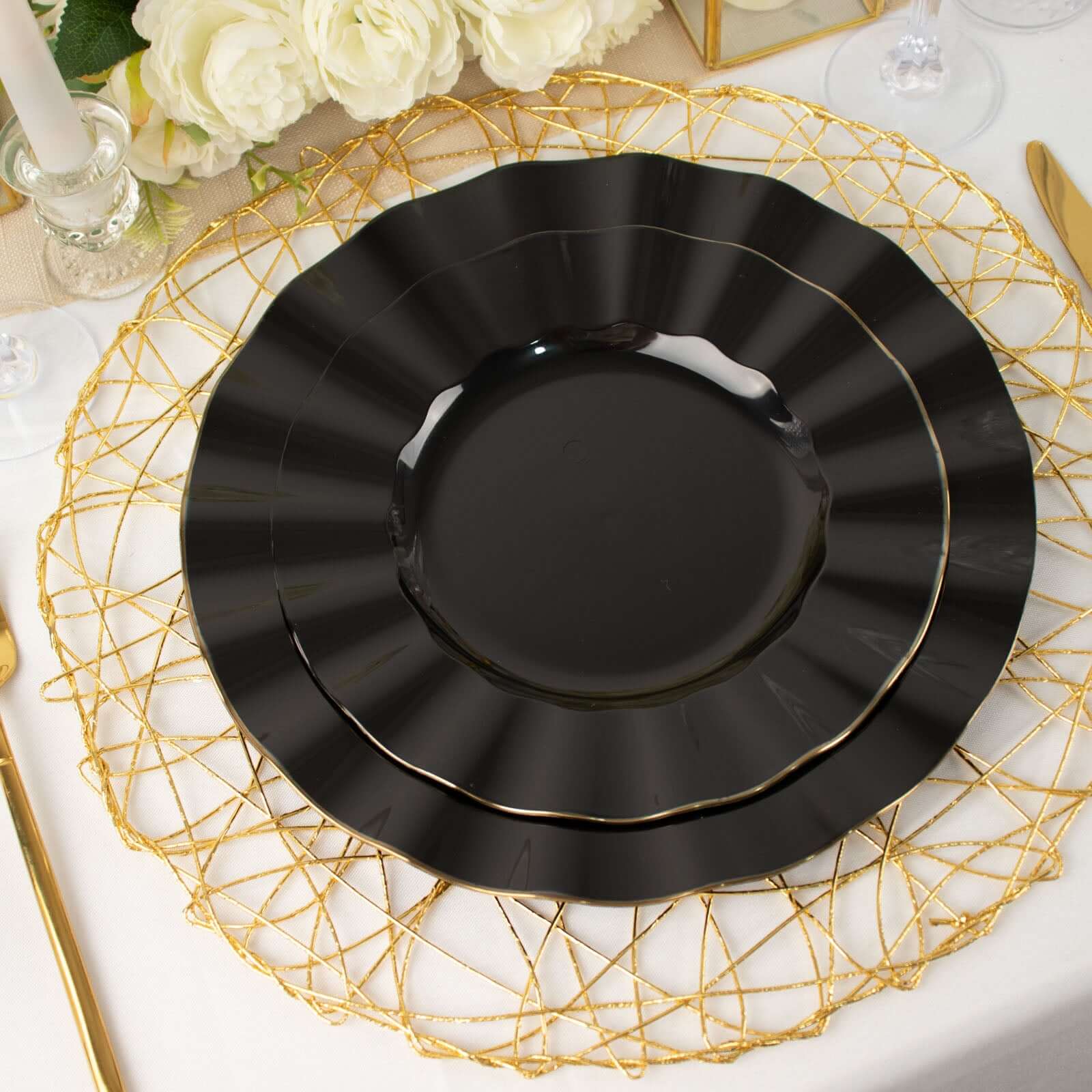 10-Pack Plastic 9 Round Dinner Plates in Black Ruffled Rim with Gold Edging - Sturdy Disposable Dinnerware