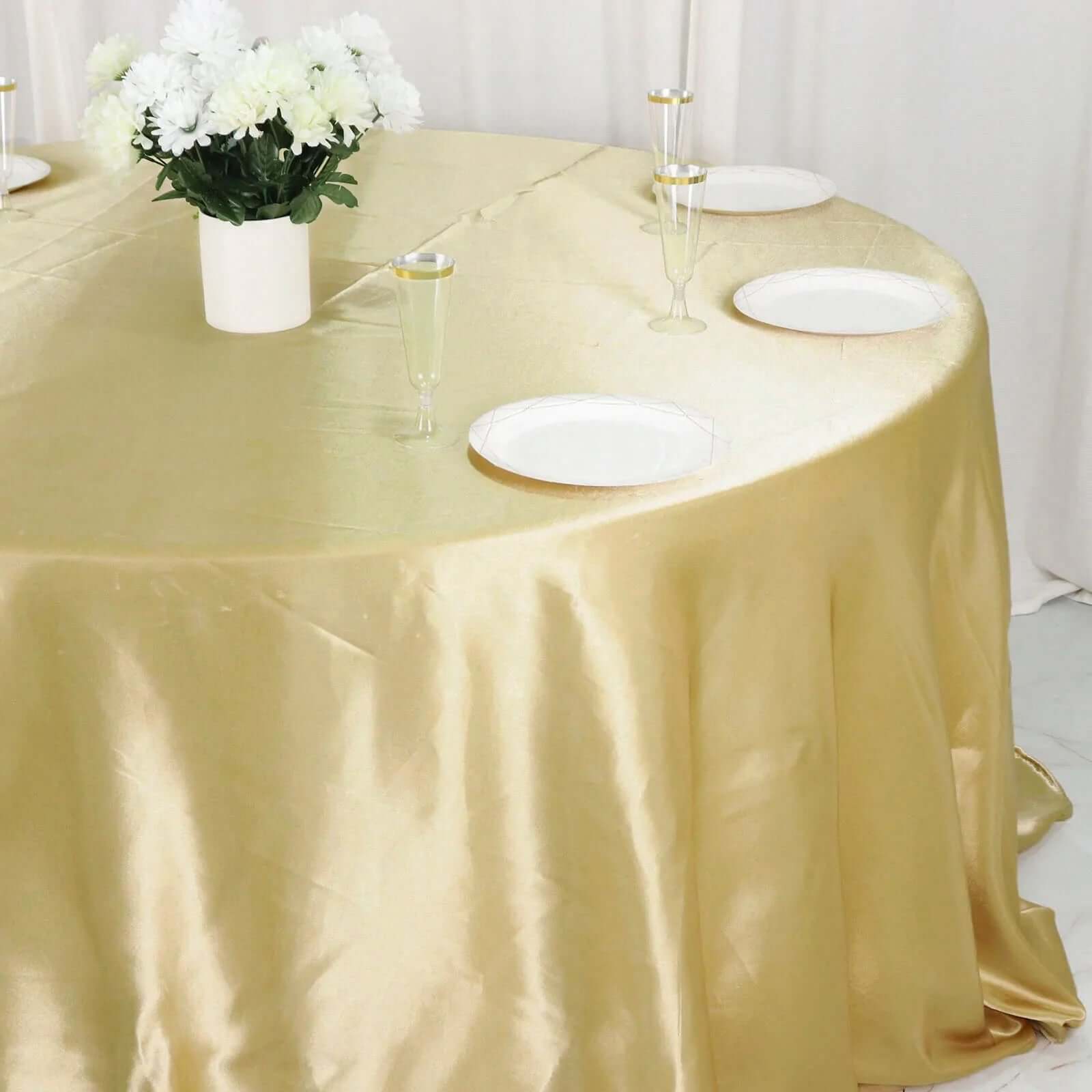 Satin 132 Round Tablecloth Champagne - Stylish Seamless Table Cover