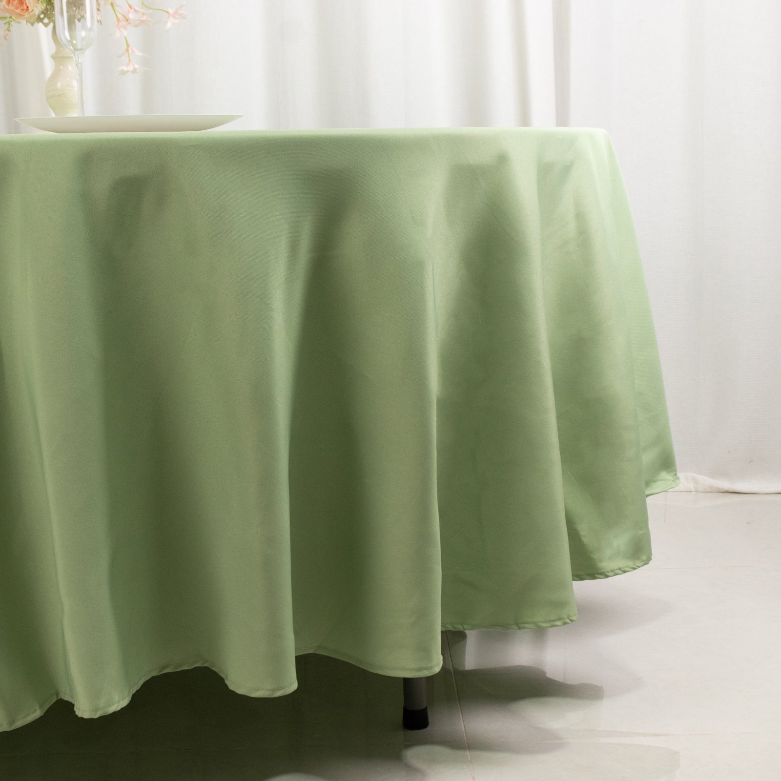 Premium Polyester 108 Round Tablecloth Sage Green - Wrinkle-Resistant 220GSM Table Cover