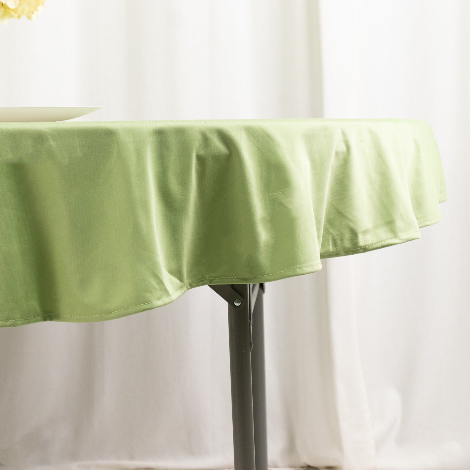 Premium Scuba Round 70 Tablecloth Sage Green - Wrinkle Free & Stain Resistant Table Cover