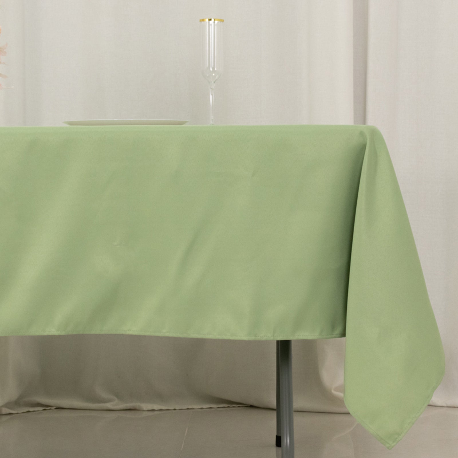 Premium Polyester 60x102 Rectangle Tablecloth Sage Green - Durable 220GSM Wrinkle-Resistant Table Cover