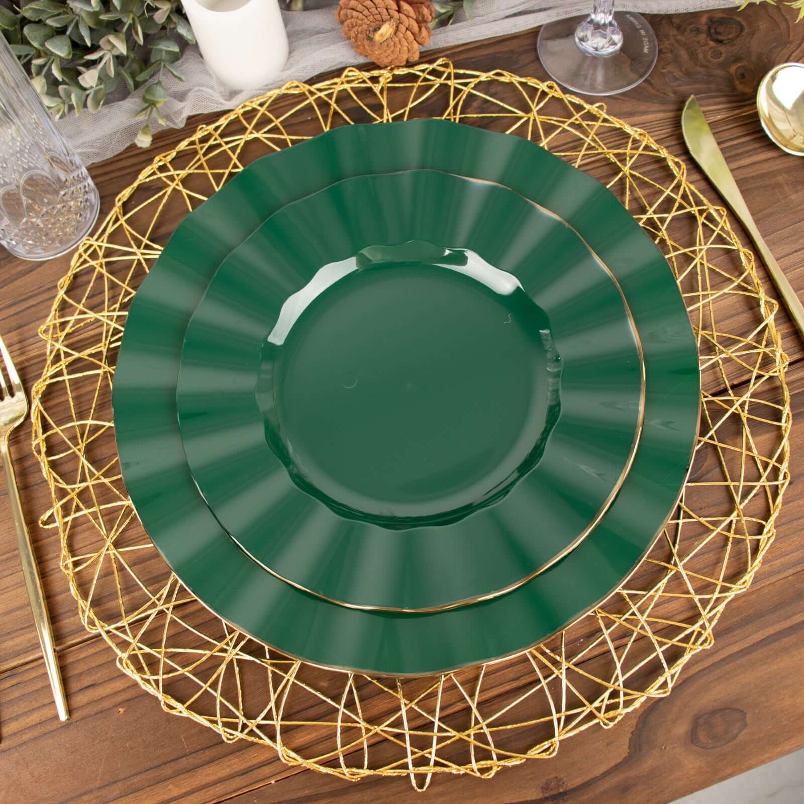 10-Pack Plastic 9 Round Dinner Plates in Hunter Emerald Green Ruffled Rim with Gold Edging - Sturdy Disposable Dinnerware