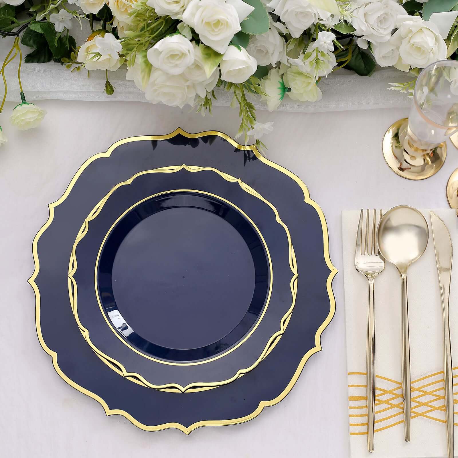 10-Pack Plastic 10 Round Dinner Plates in Navy Blue with Gold Scalloped Rim - Disposable Party Plates