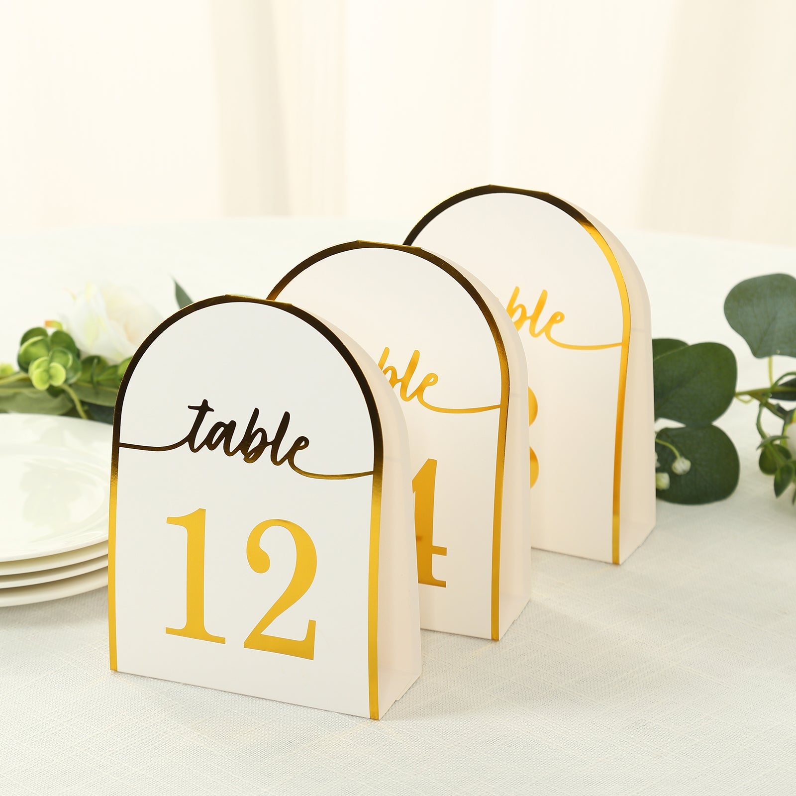 25-Pack Paper Wedding Table Numbers 1-25 White Arch Cutout Design - Sleek & Modern Free Standing Double Sided Table Tent Cards with Metallic Gold Foil Numbers 7