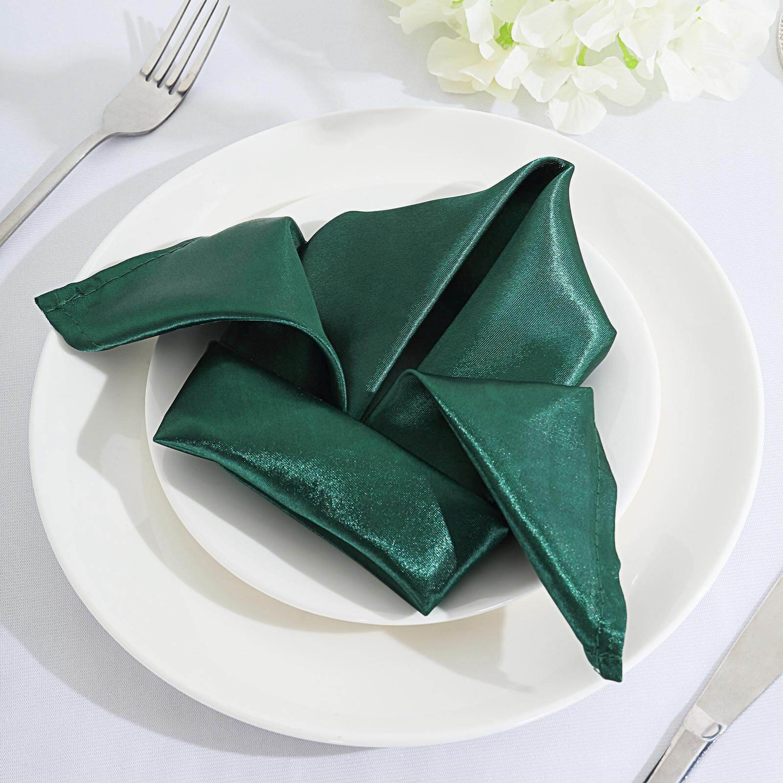 5 Pack Satin 20x20 Napkins Hunter Emerald Green - Luxurious Shine & Smooth Dinner Napkins