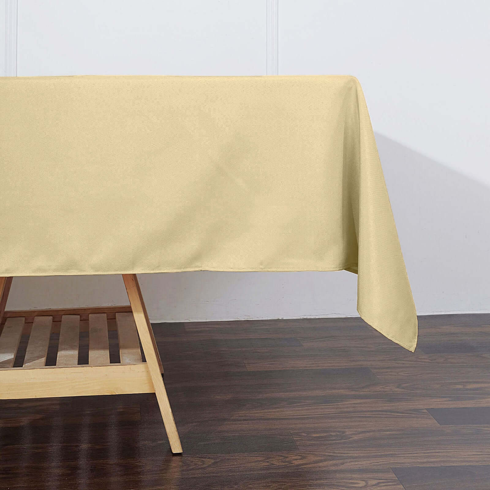 Polyester 60x102 Rectangle Tablecloth Champagne - Durable and Stylish Table Cover