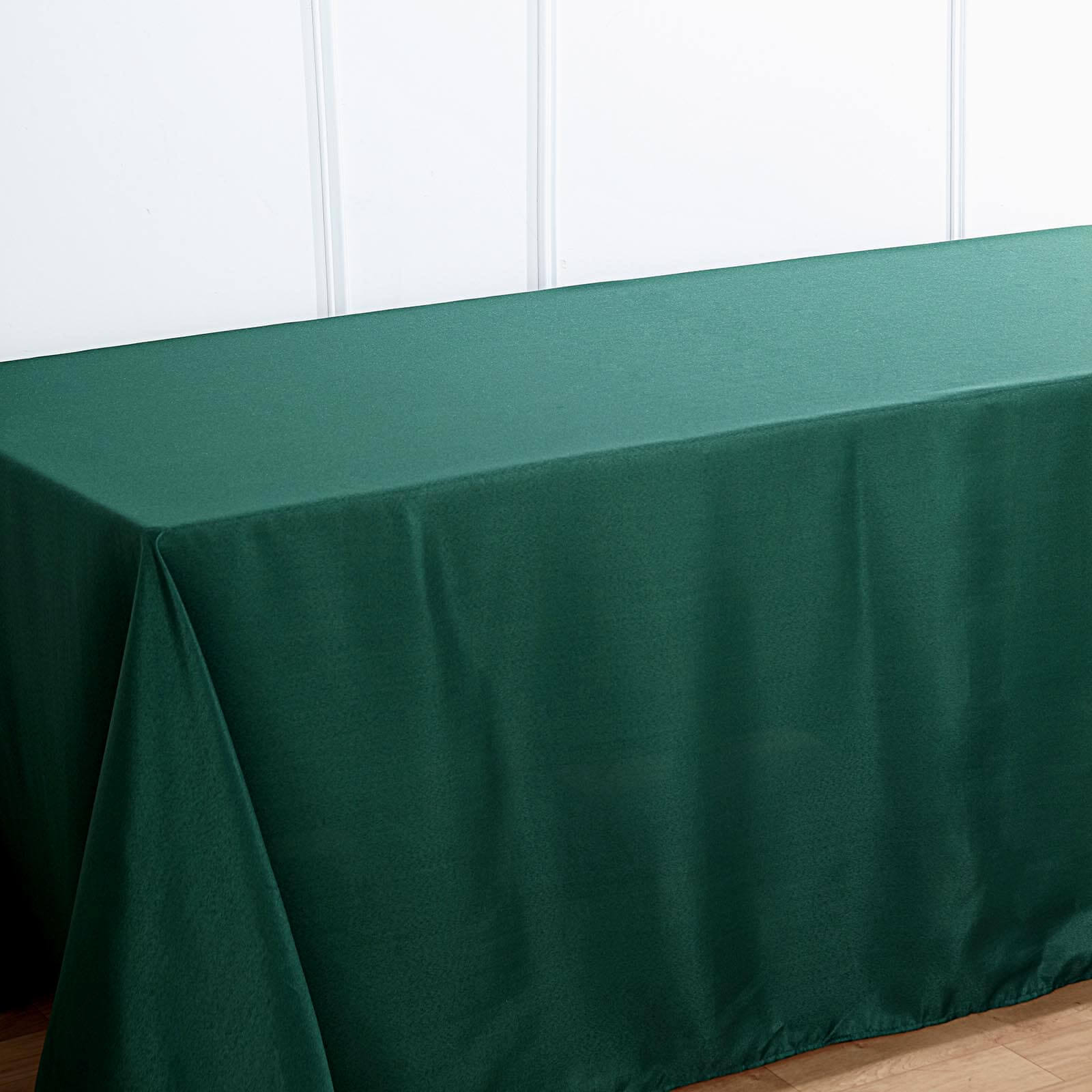 Polyester 90x156 Rectangle Tablecloth Hunter Emerald Green - Seamless Wrinkle-Resistant Table Cover