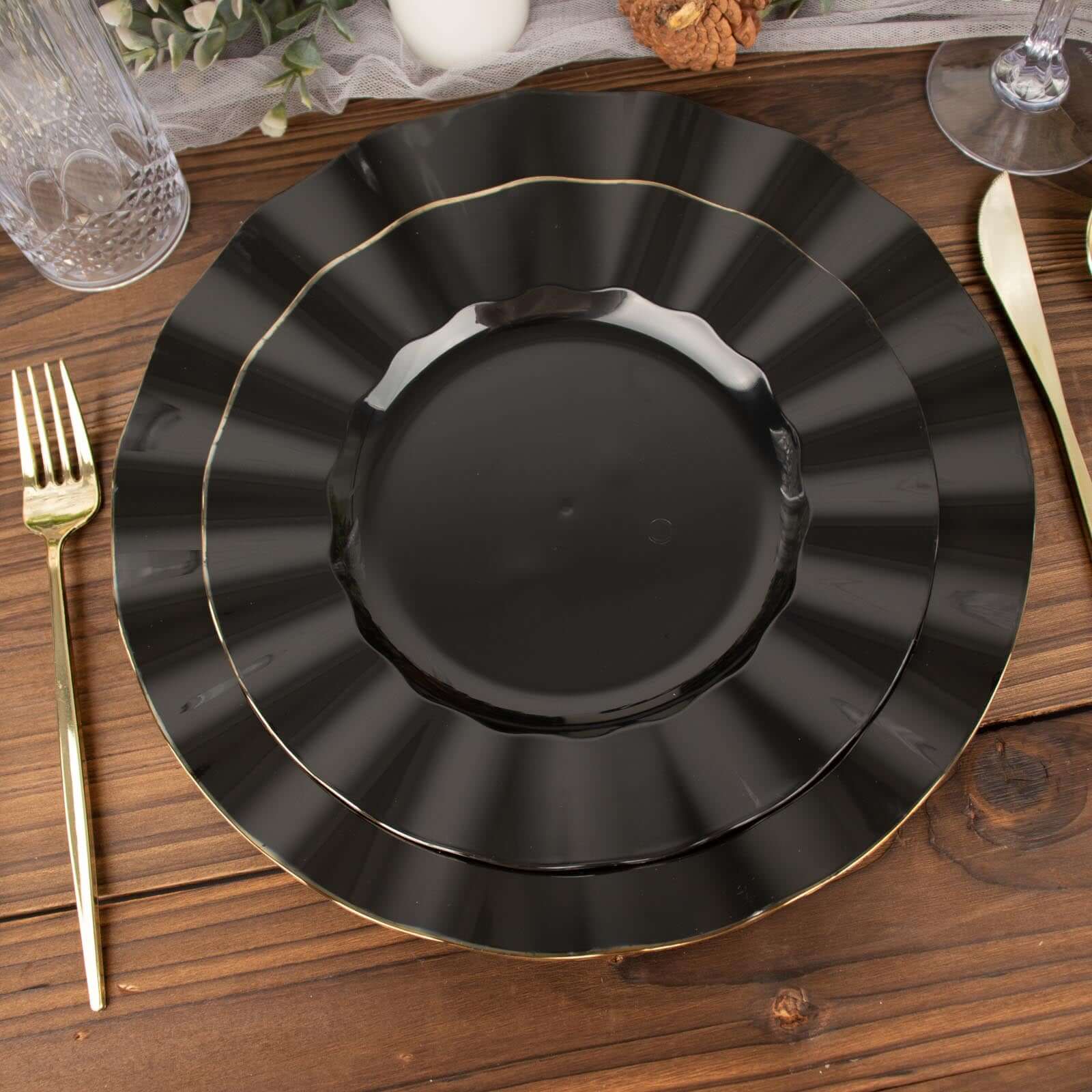 10-Pack Plastic 11 Round Dinner Plates in Black Ruffled Rim with Gold Edging - Sturdy Disposable Dinnerware