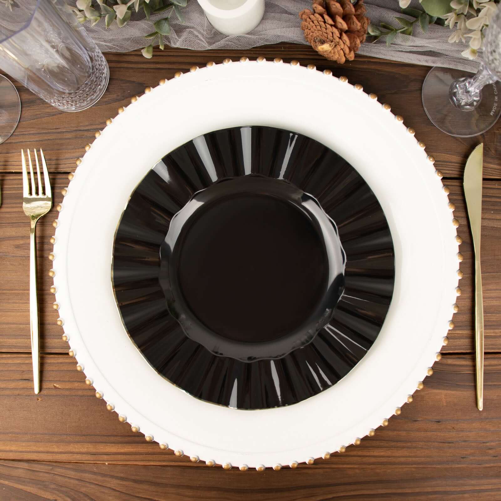 10-Pack Plastic 9 Round Dinner Plates in Black Ruffled Rim with Gold Edging - Sturdy Disposable Dinnerware