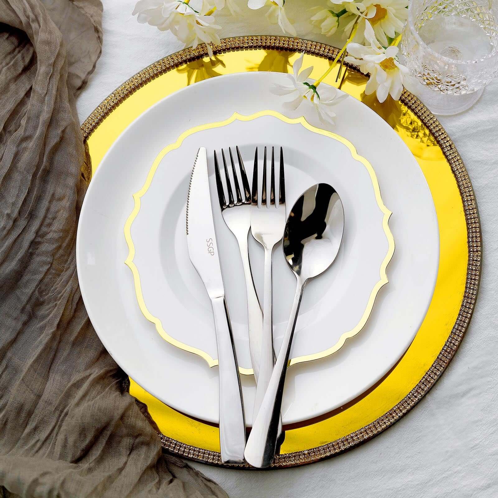 10-Pack Plastic 8 Round Desert Plates in White with Gold Scalloped Rim - Disposable Appetizer/Salad Plates for Chic Banquets & Special Occasions