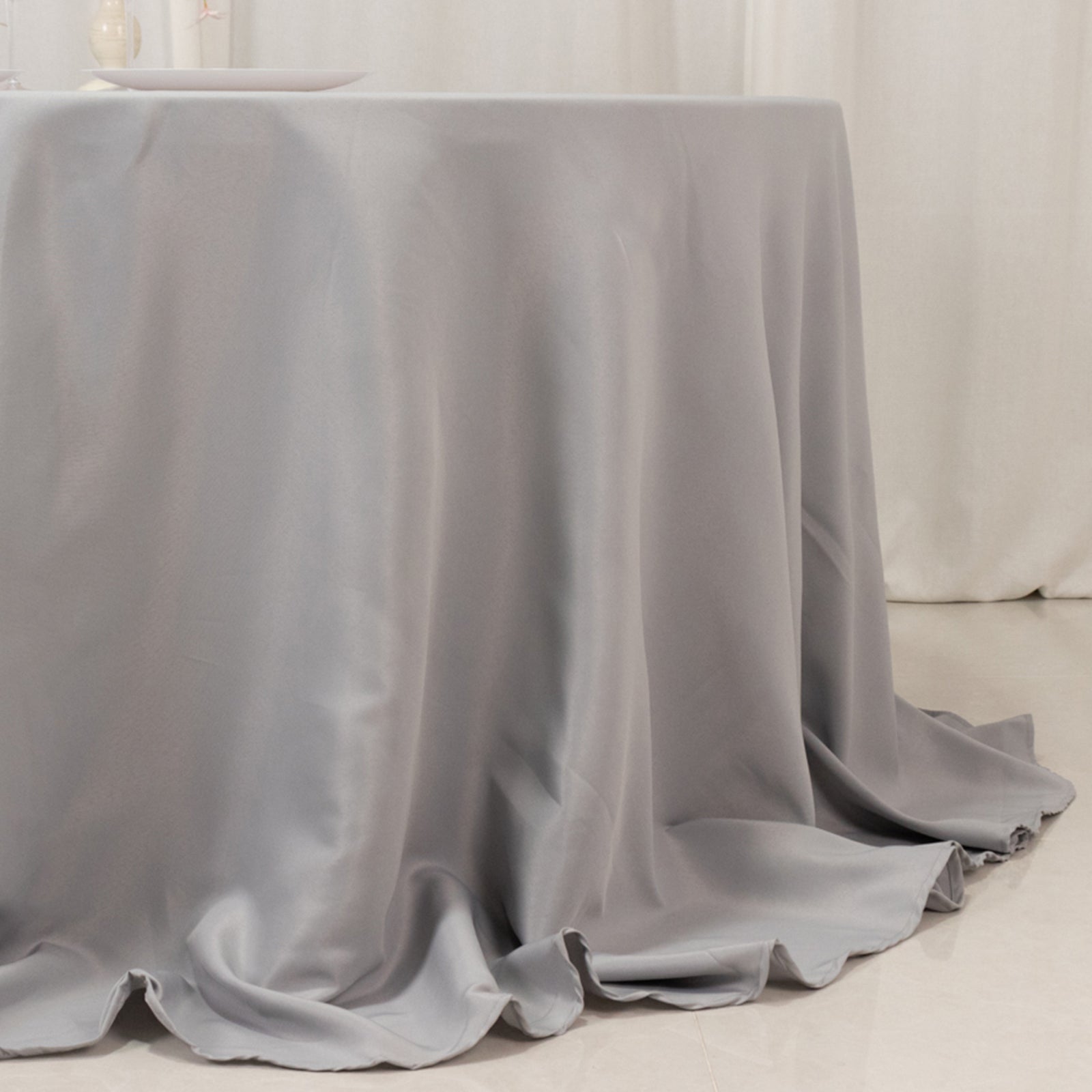 Premium Polyester 132 Round Tablecloth Silver - Seamless 220GSM Wrinkle-Resistant Table Cover