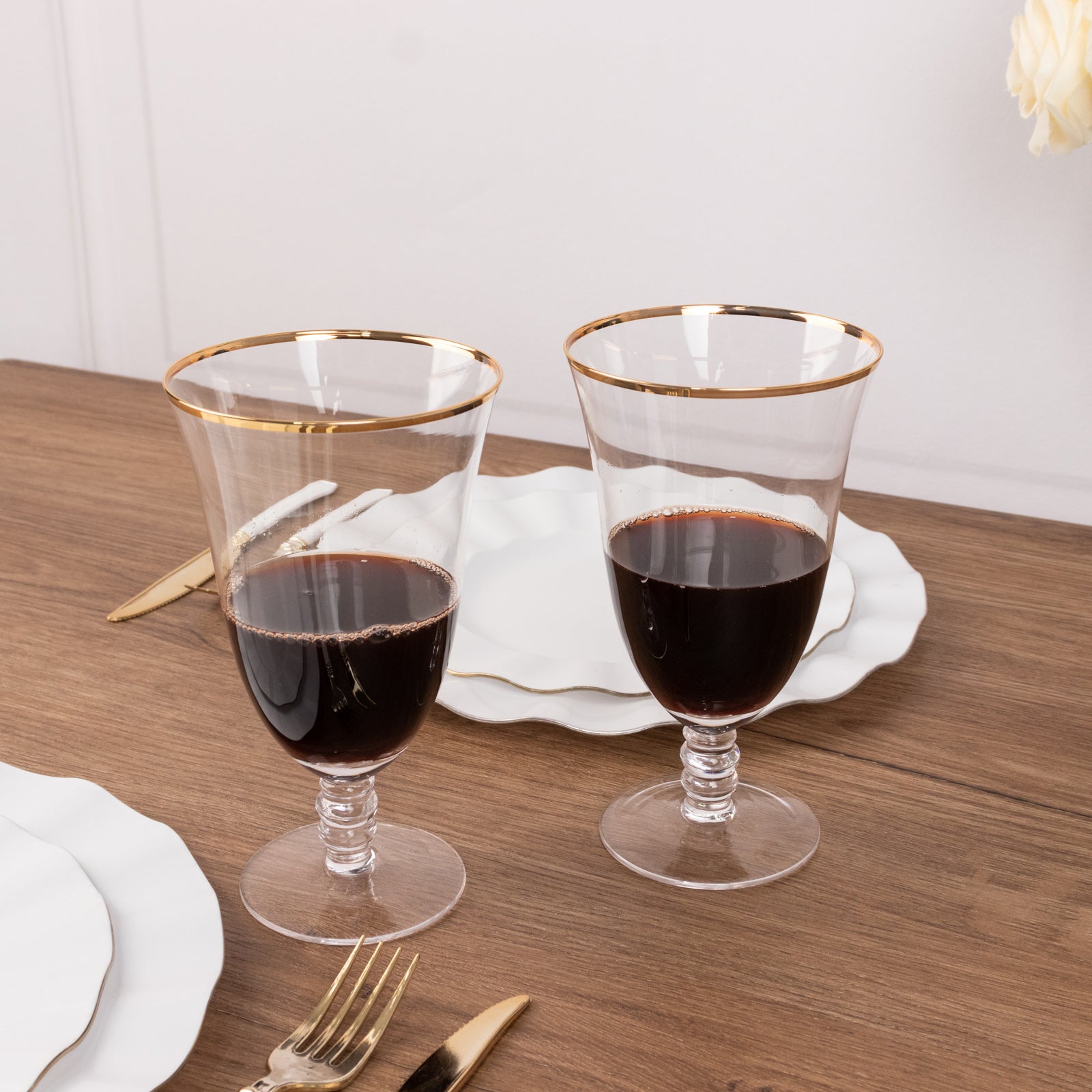 6-Pack Red Wine Glasses Clear Gold Rimmed Design with Short Beaded Stem - Chic Crystal Goblets for Drinks & Events 16oz 7