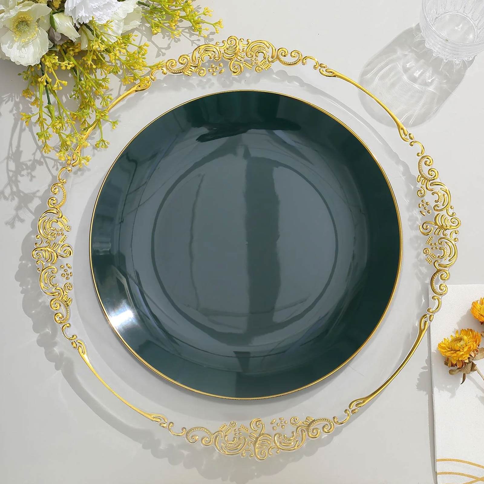 10-Pack Plastic 10 Round Dinner Plates in Hunter Emerald Green with Gold Rim - Glossy Disposable Party Plates