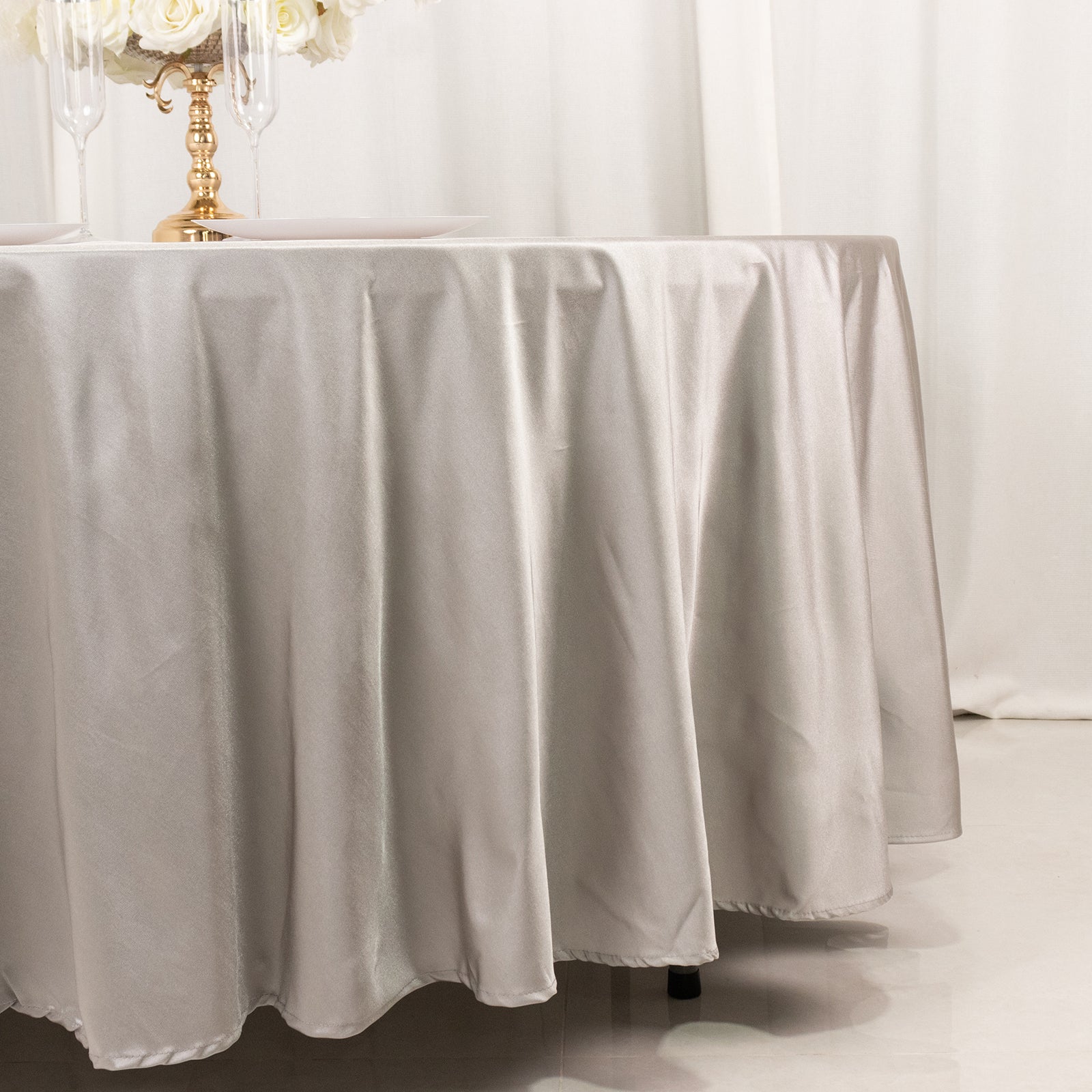 Premium Scuba Round 108 Tablecloth Shimmering Silver - Wrinkle Free & Stain Resistant Table Cover