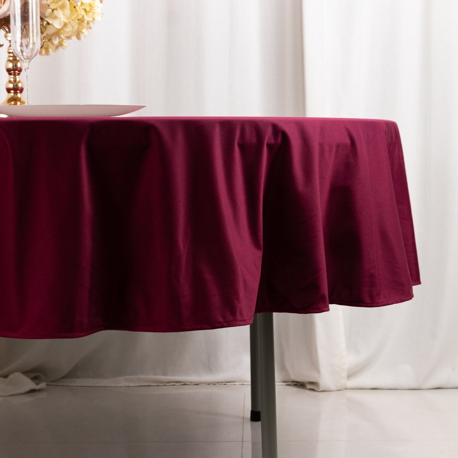 Premium Scuba Round 90 Tablecloth Burgundy - Wrinkle Free & Stain Resistant Table Cover