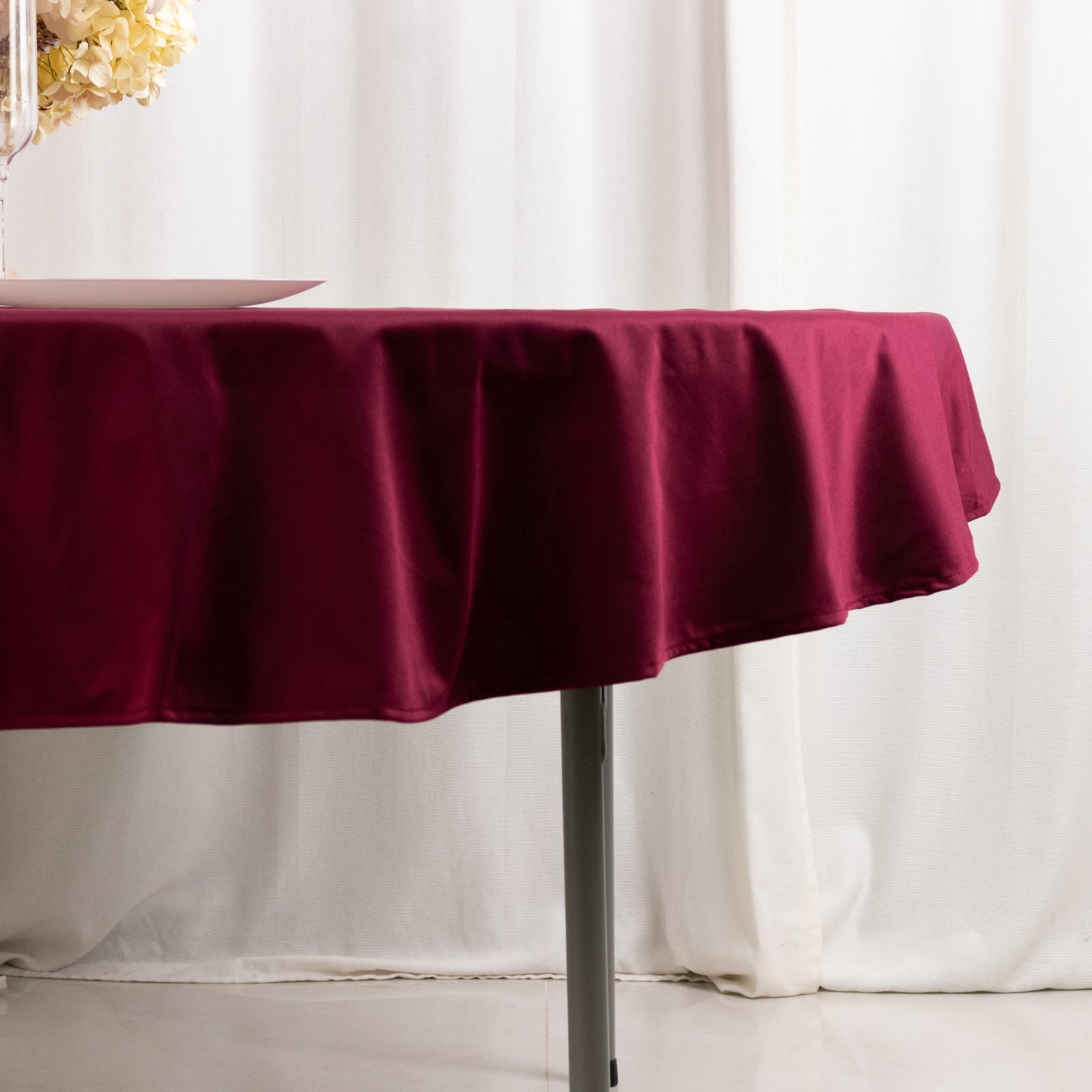 Premium Scuba Round 70 Tablecloth Burgundy - Wrinkle Free & Stain Resistant Table Cover