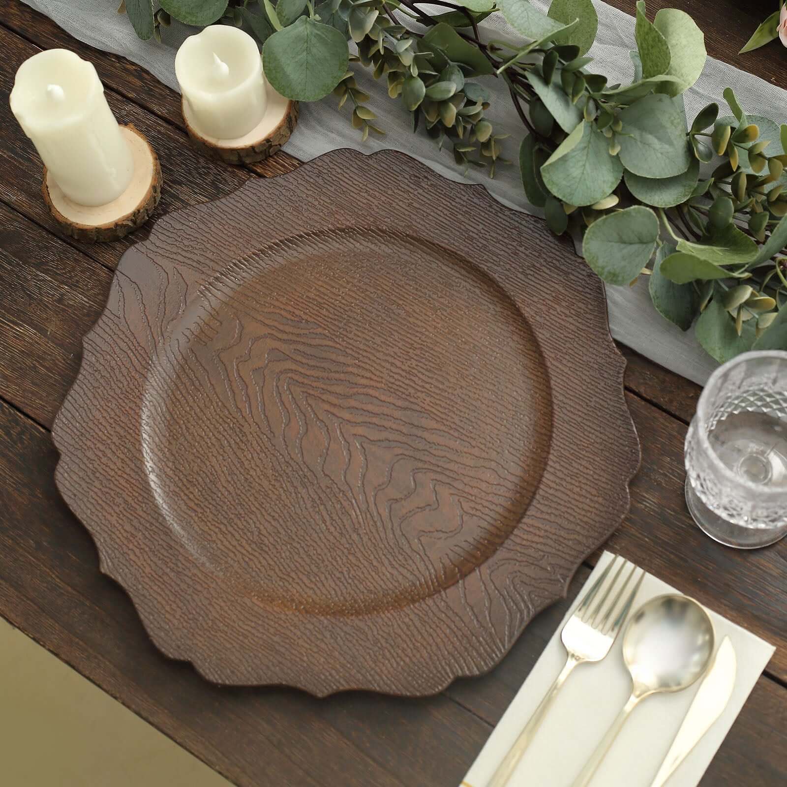 6-Pack Acrylic Round Charger Plates 13 in Rustic Brown with Wood Grain Scalloped Rim, Decorative Dinner Party Charger Tableware