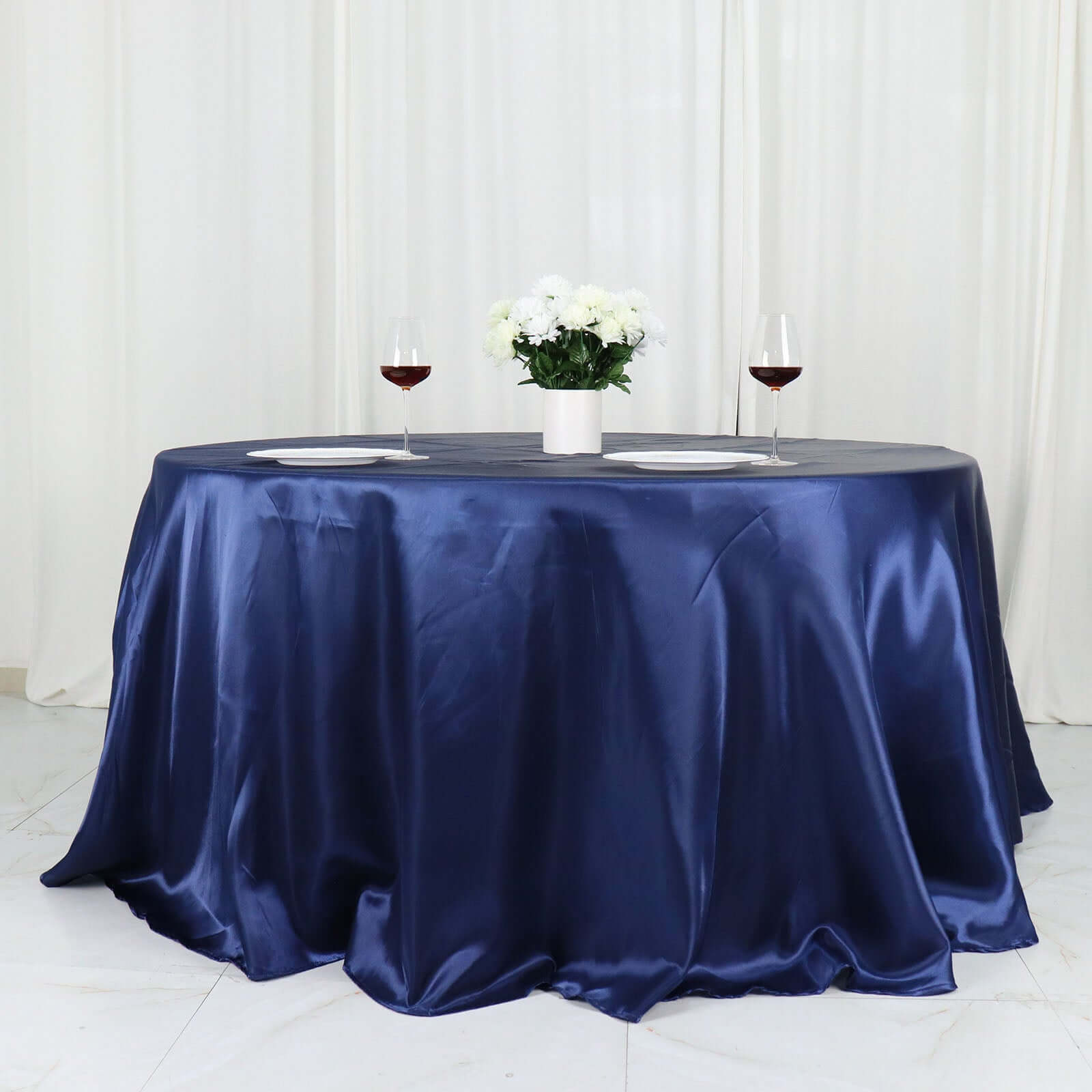 Satin 132 Round Tablecloth Navy Blue - Stylish Seamless Table Cover