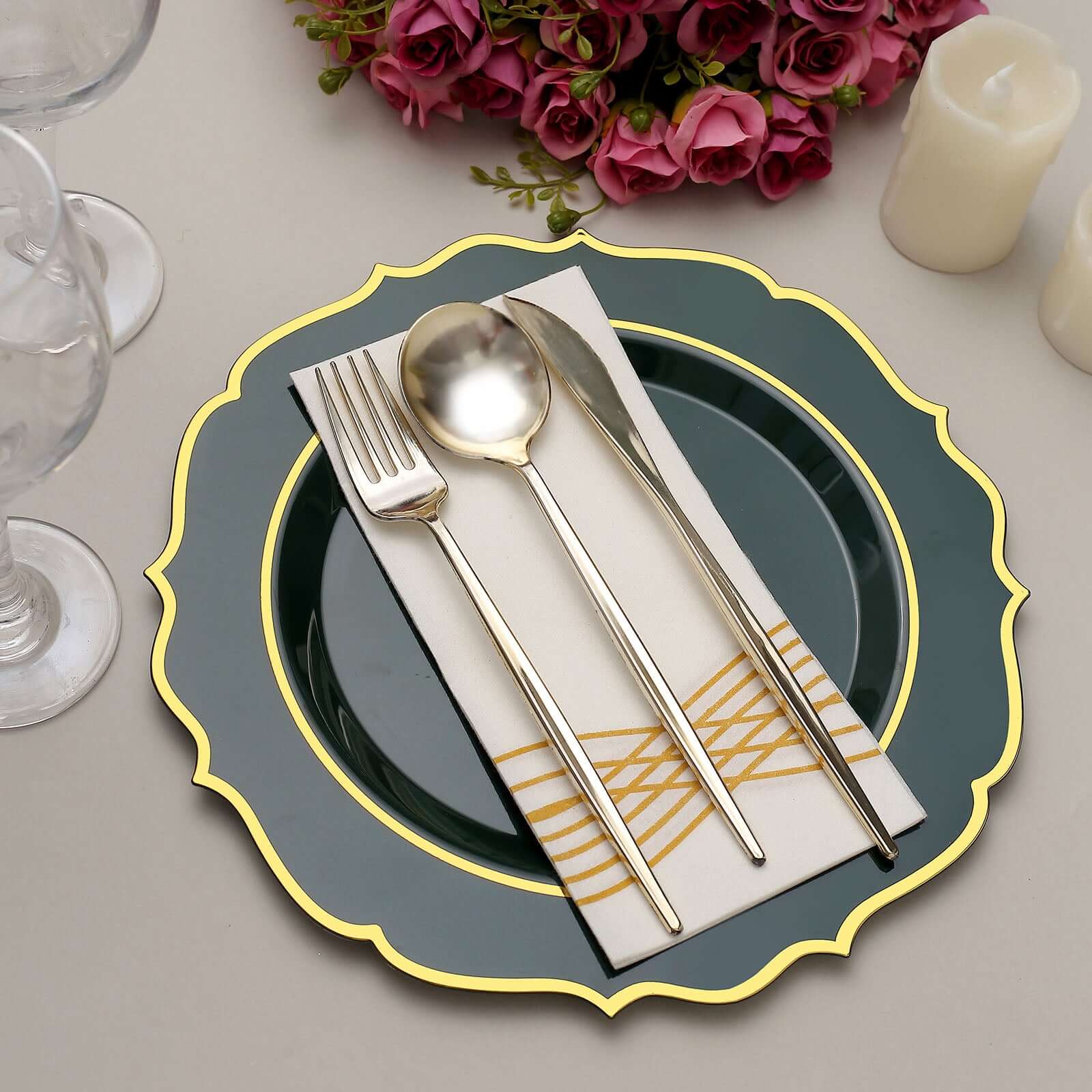 10-Pack Plastic 10 Round Dinner Plates in Hunter Emerald Green with Gold Scalloped Rim - Disposable Party Plates