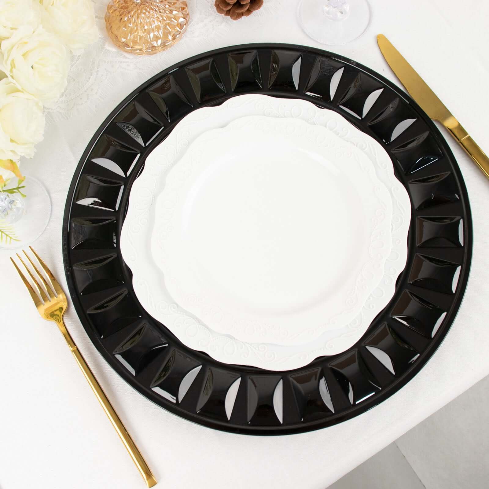 6-Pack Plastic Round Charger Plates 13 in Black with Bejeweled Rim, Luxe Decorative Dinner Party Charger Tableware