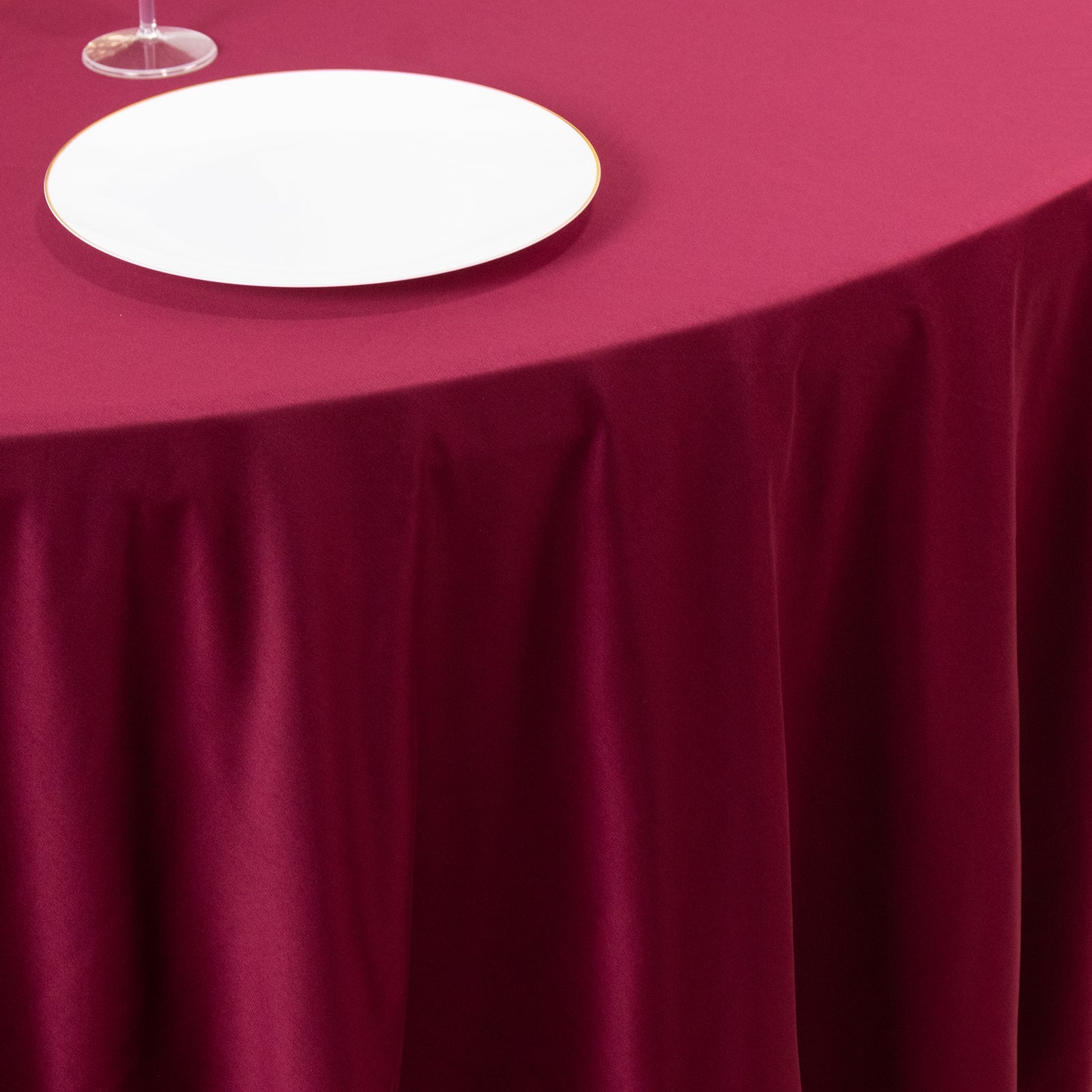 Premium Scuba Round 108 Tablecloth Burgundy - Wrinkle Free & Stain Resistant Table Cover