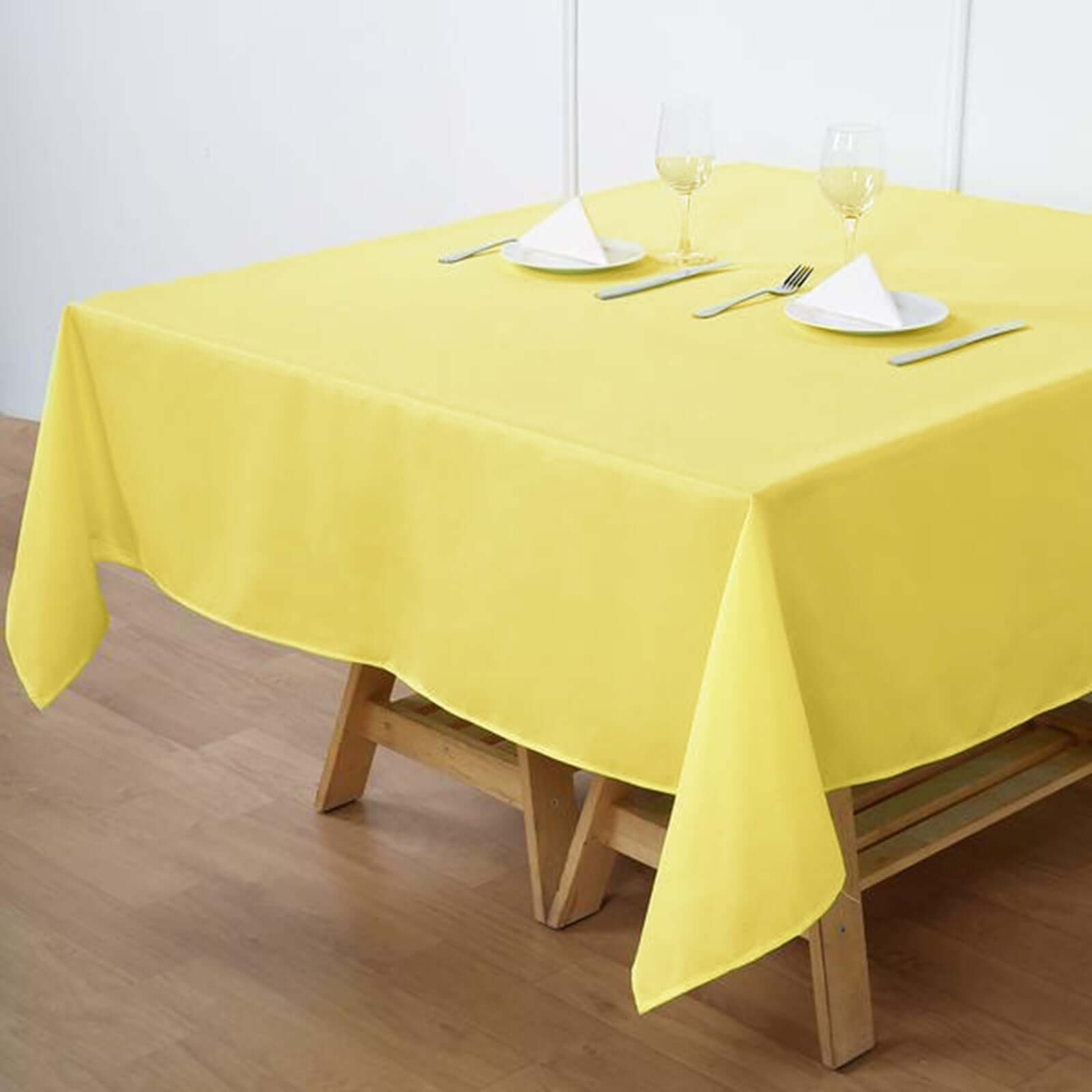 Polyester Square 70x70 Tablecloth Yellow - Wrinkle-Resistant & Durable Table Cover