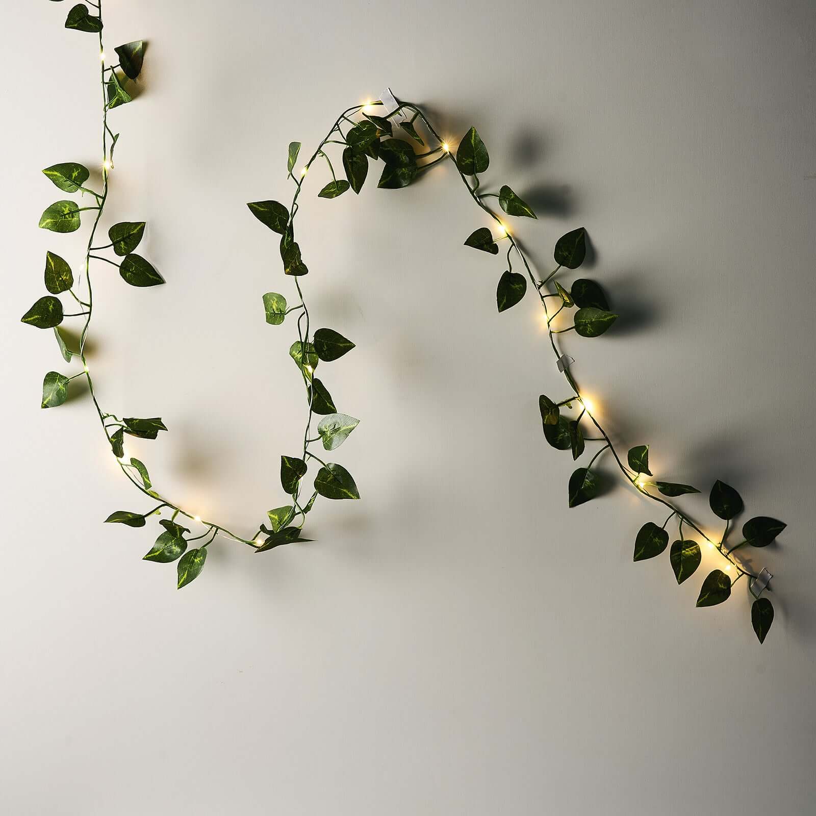 7ft Warm White 20 LED Green Leaf Garland Vine Lights, Battery Operated Artificial Arrowroot String Lights